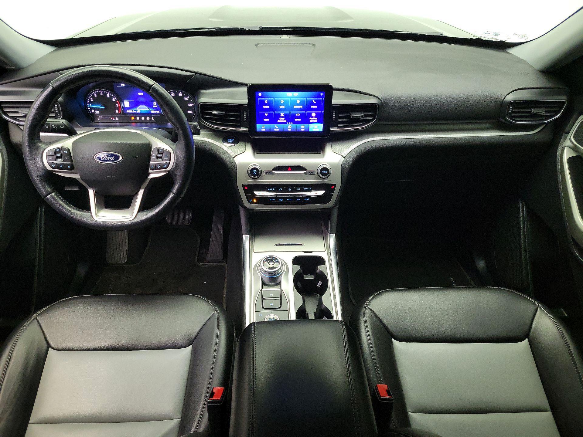 Thumbnail: 2022 Ford Explorer - 9