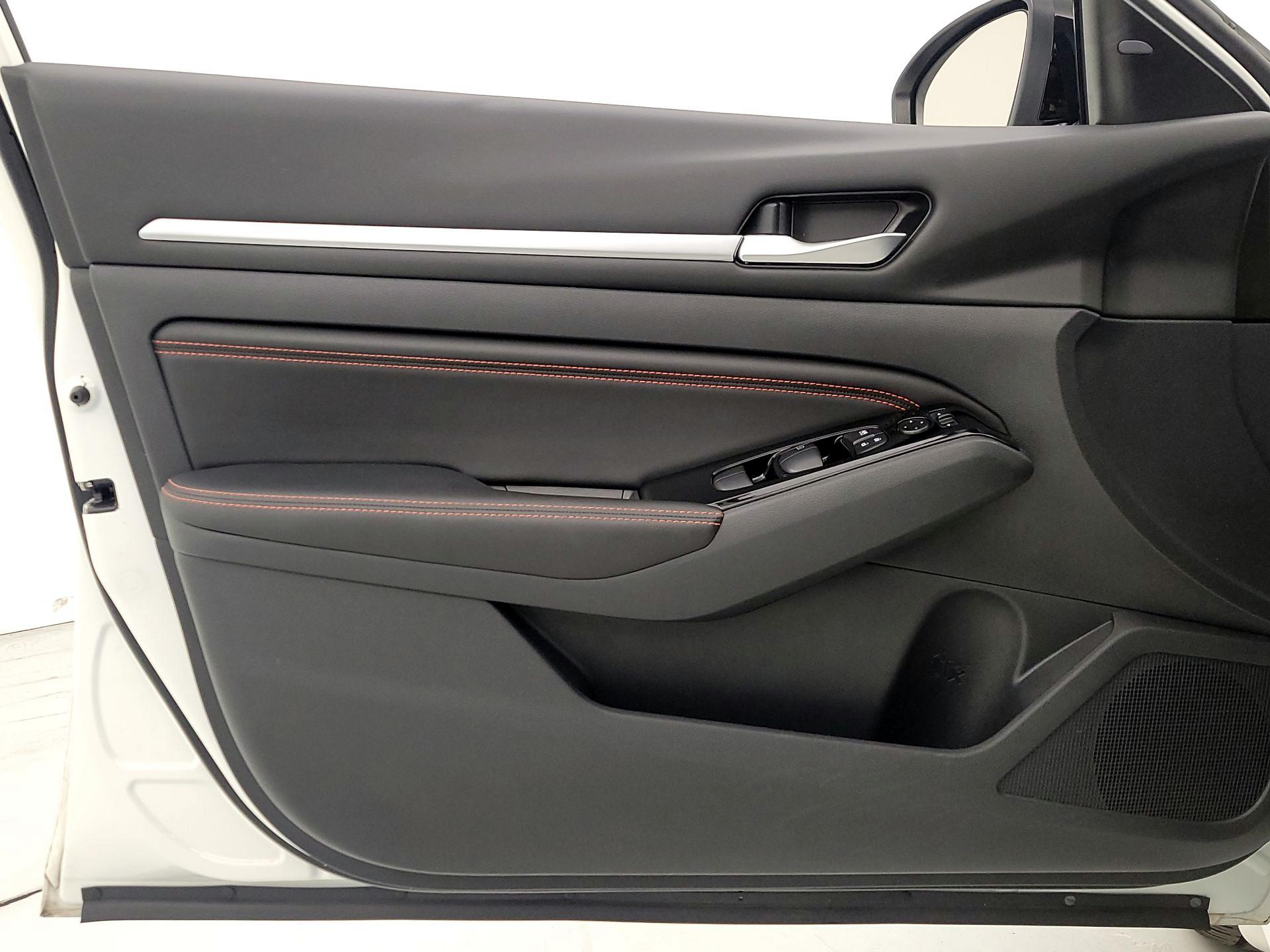 Thumbnail: 2023 Nissan Altima - 12