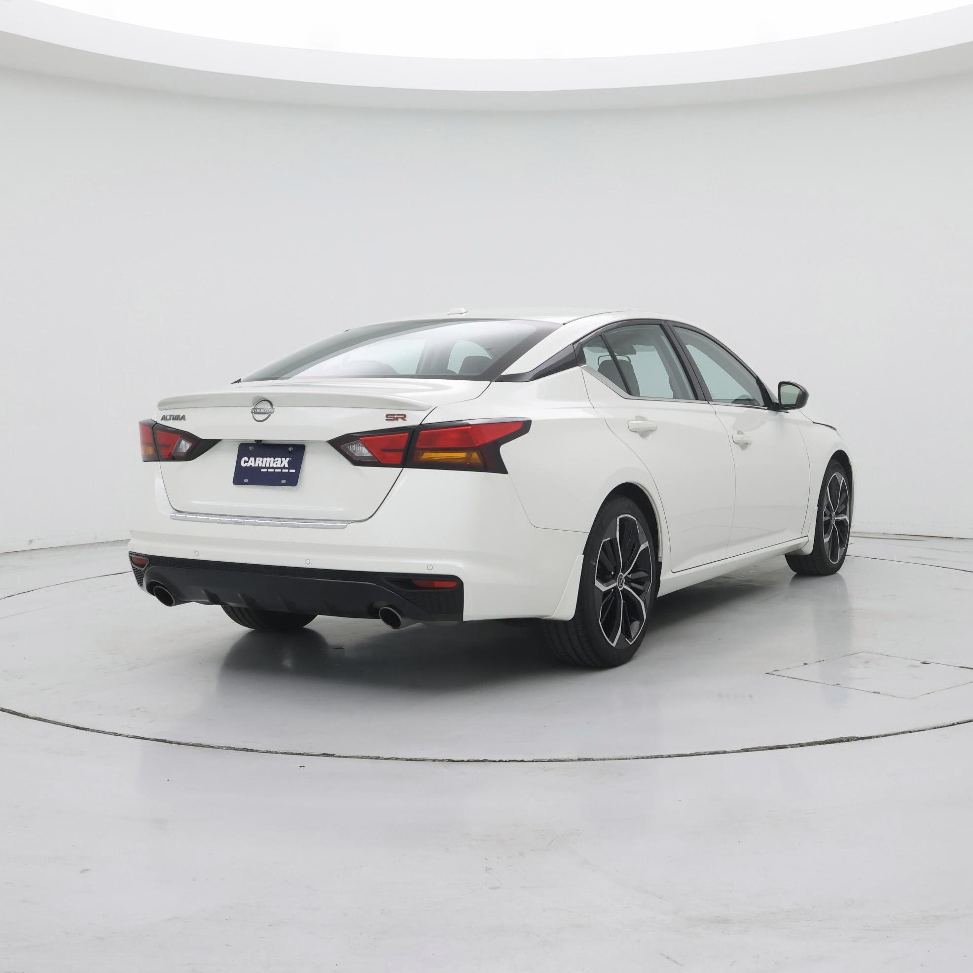 Thumbnail: 2023 Nissan Altima - 8