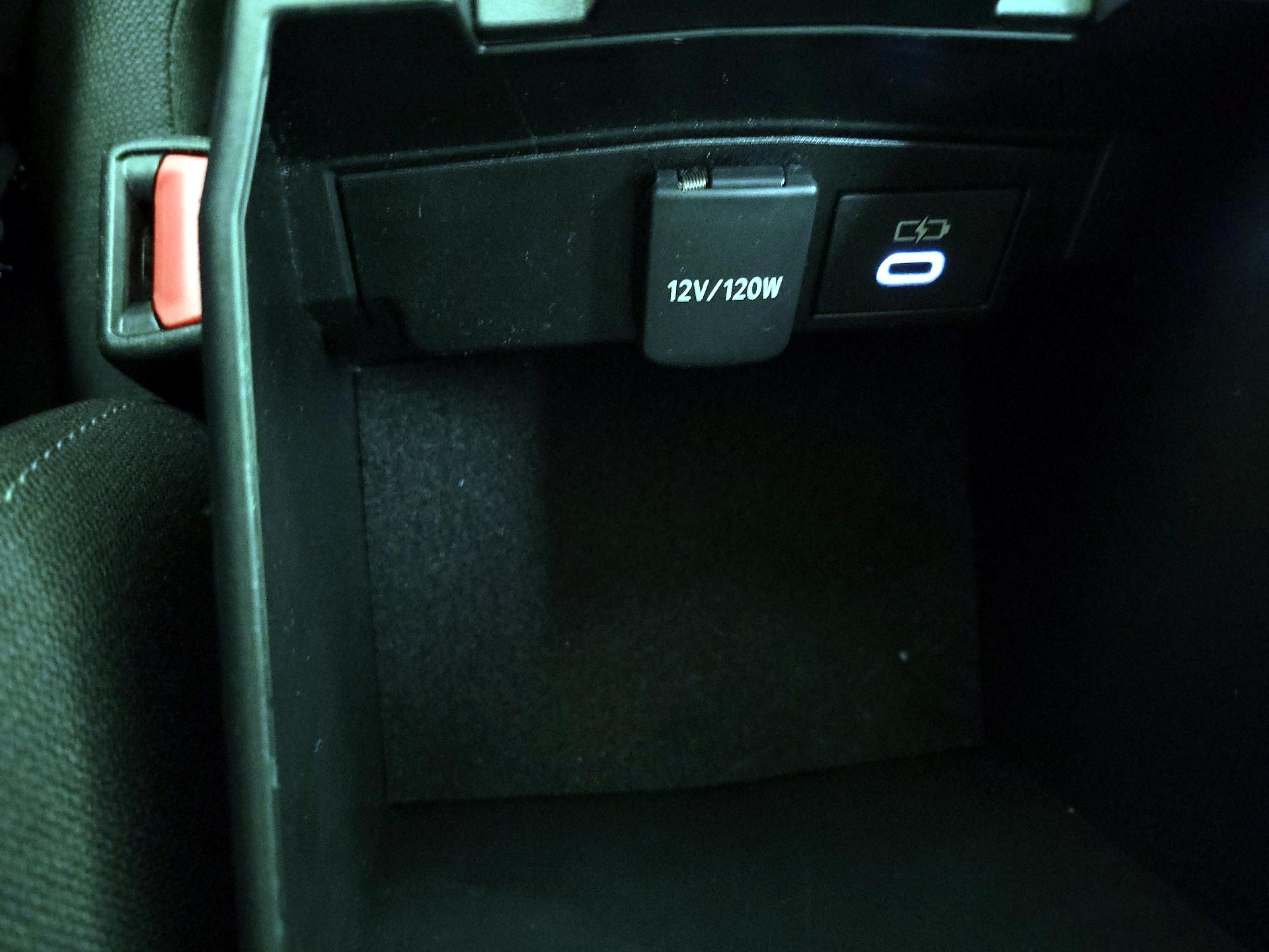 Thumbnail: 2024 Toyota Corolla - 18