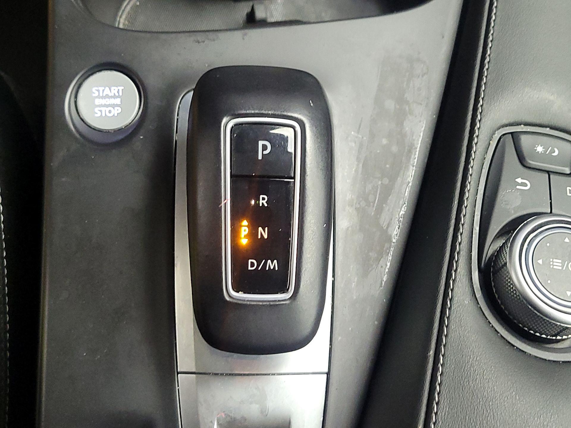 Thumbnail: 2024 INFINITI QX50 - 17