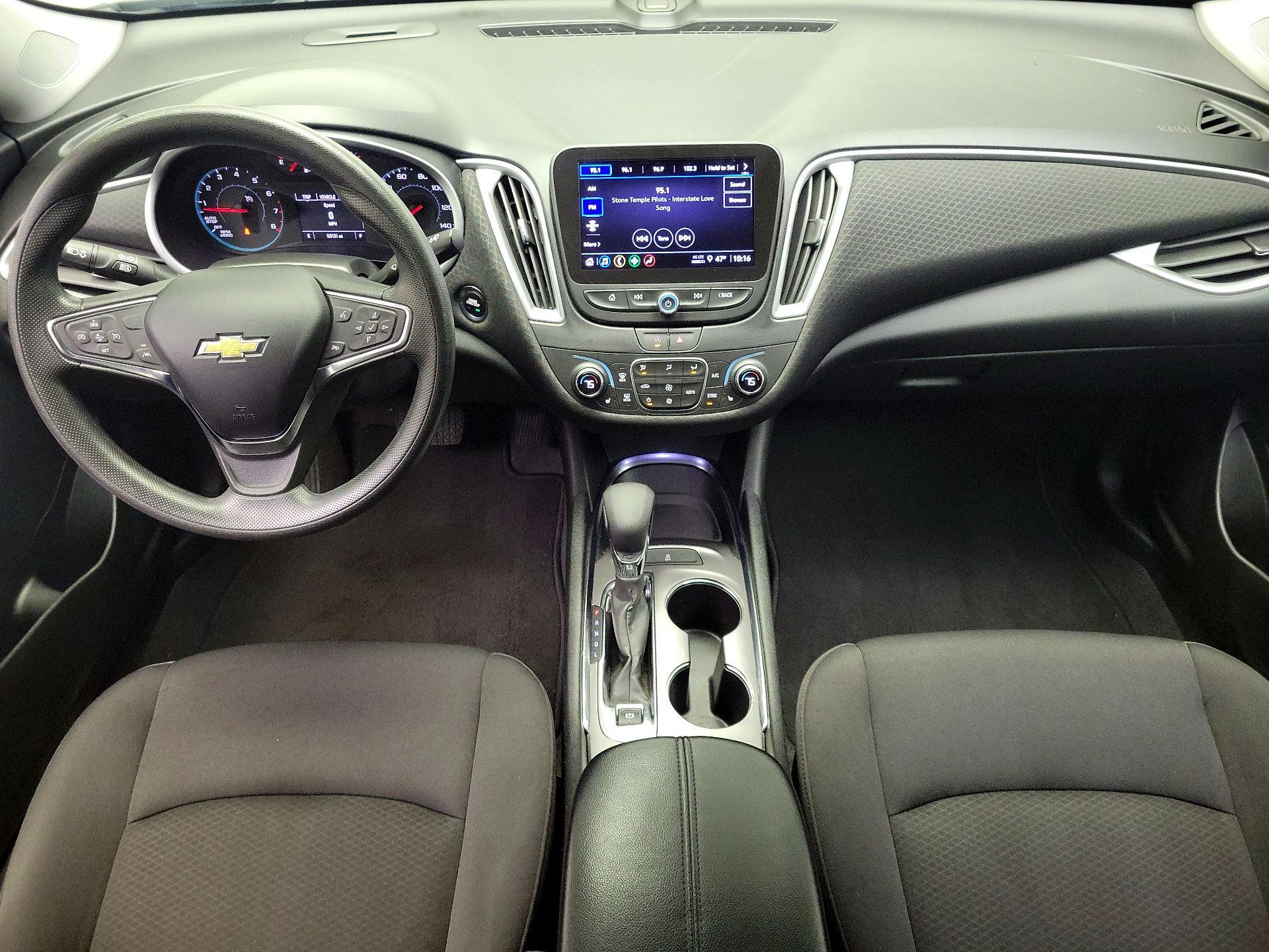 Thumbnail: 2023 Chevrolet Malibu - 9