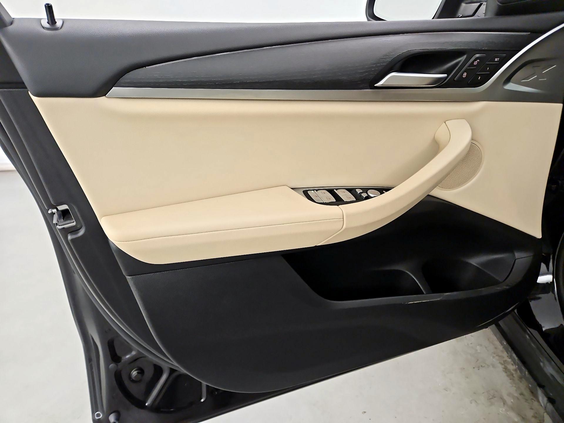 Thumbnail: 2023 BMW X3 - 12