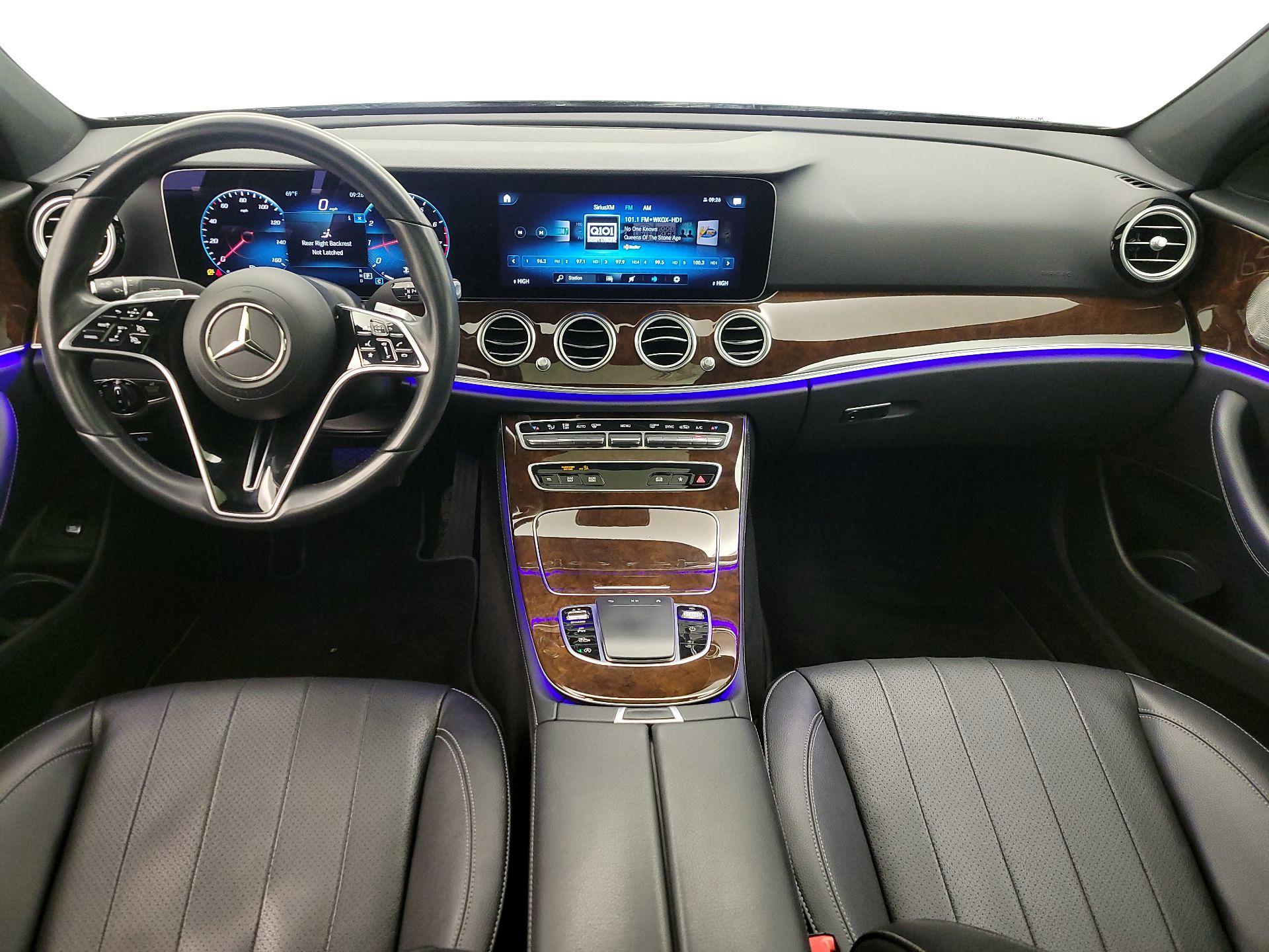 Thumbnail: 2022 Mercedes-Benz E-Class - 9