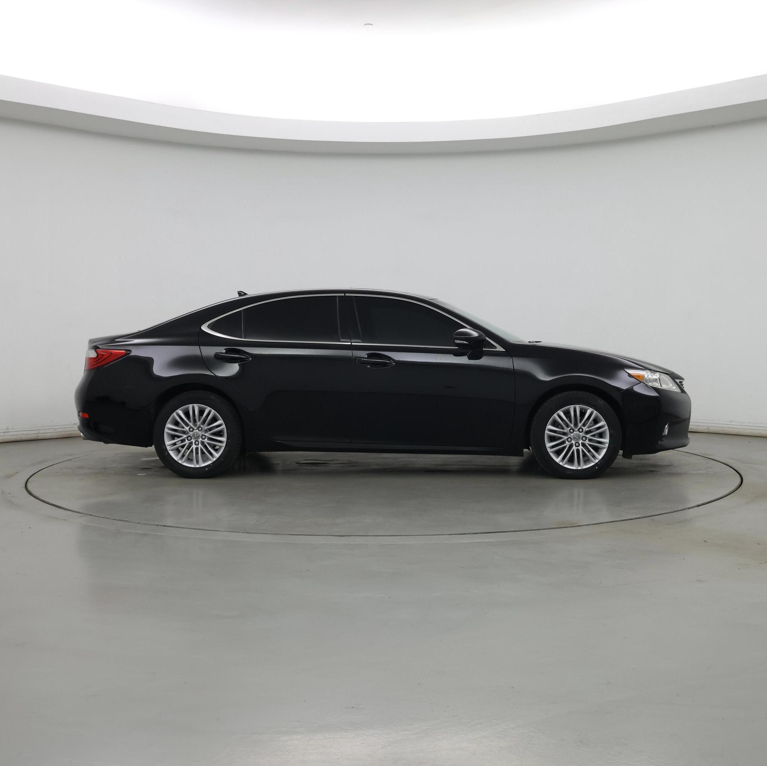 Thumbnail: 2014 Lexus ES - 7
