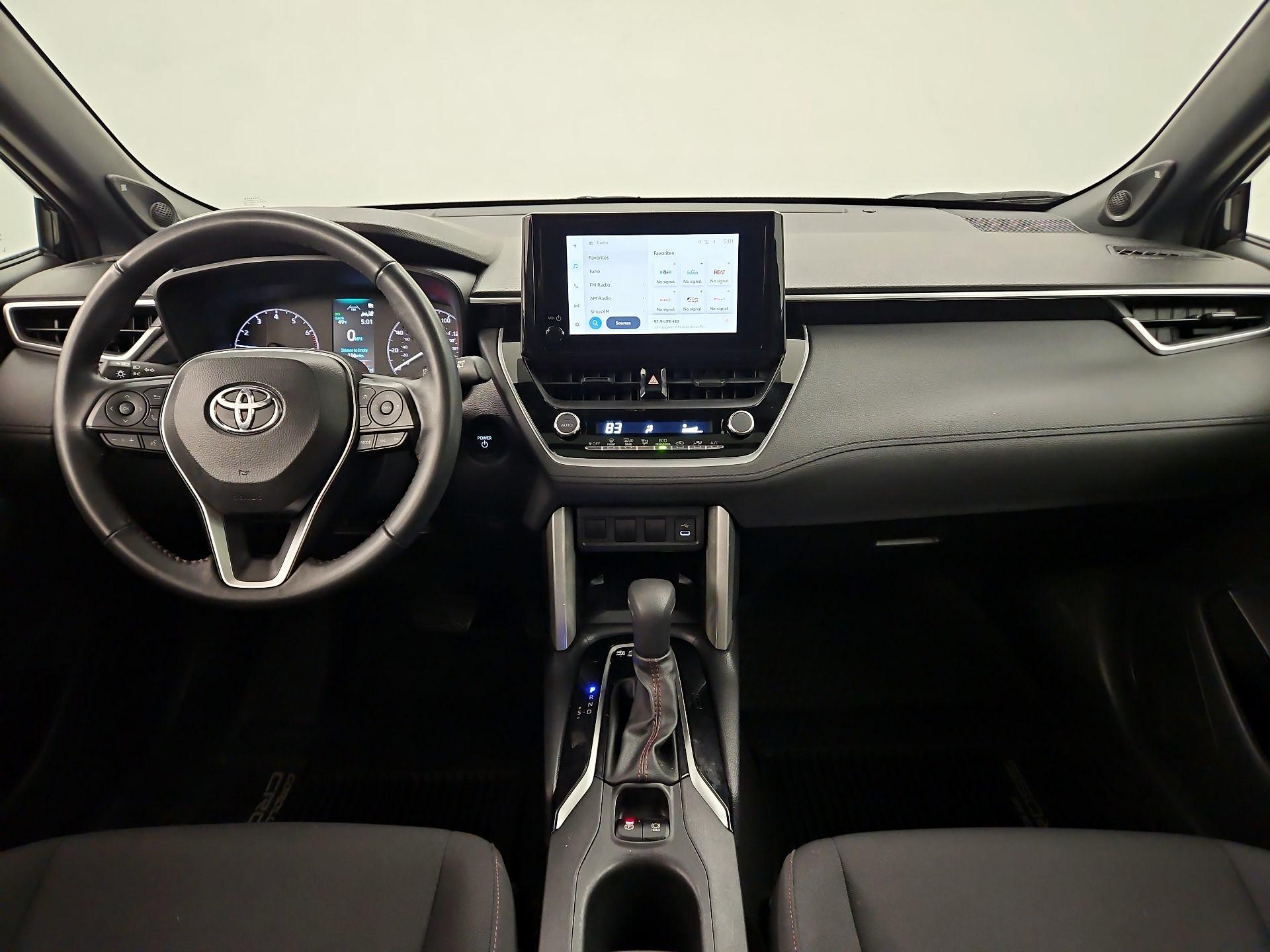 Thumbnail: 2024 Toyota Corolla Cross - 9