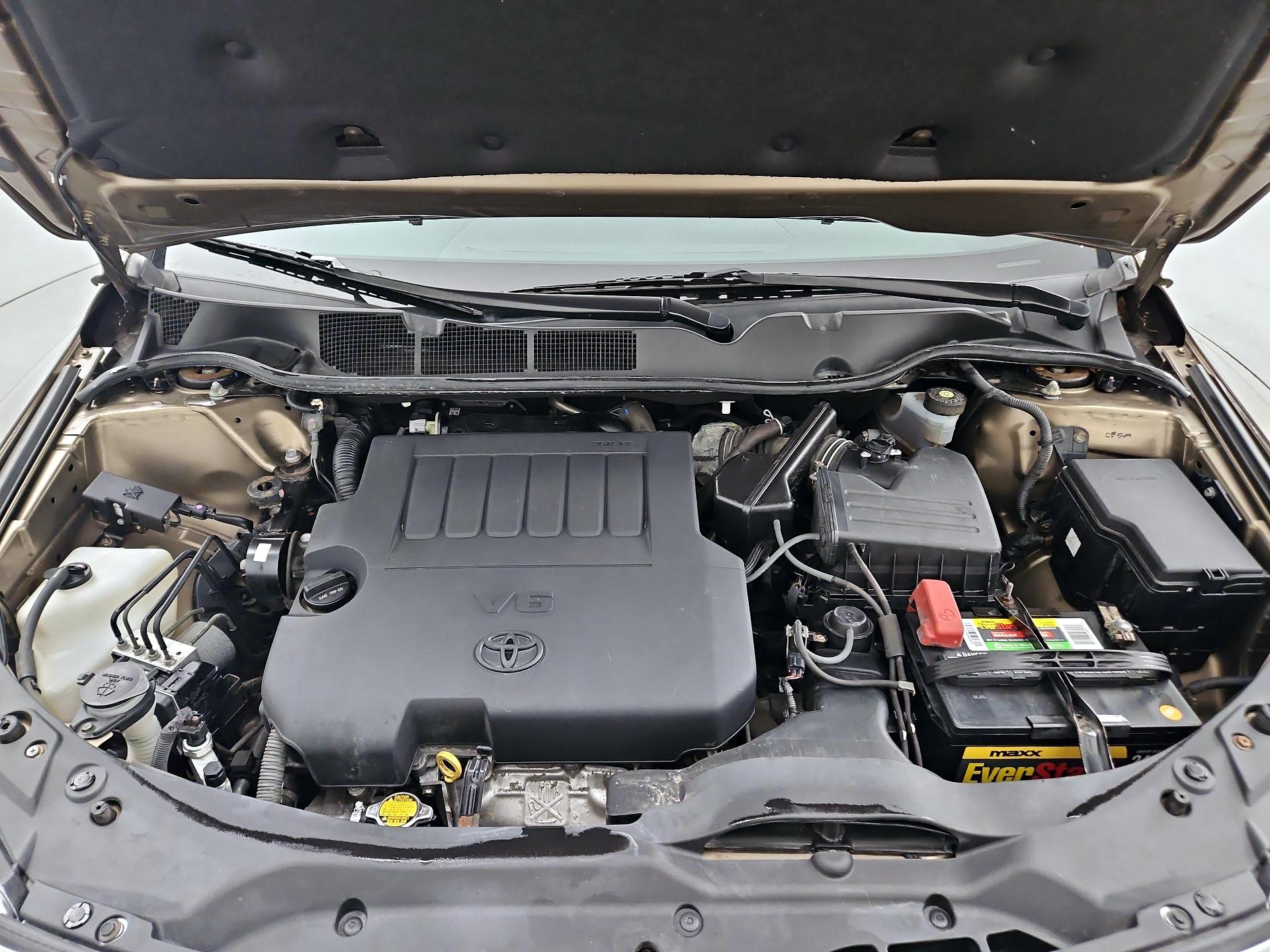 Thumbnail: 2014 Toyota Venza - 19