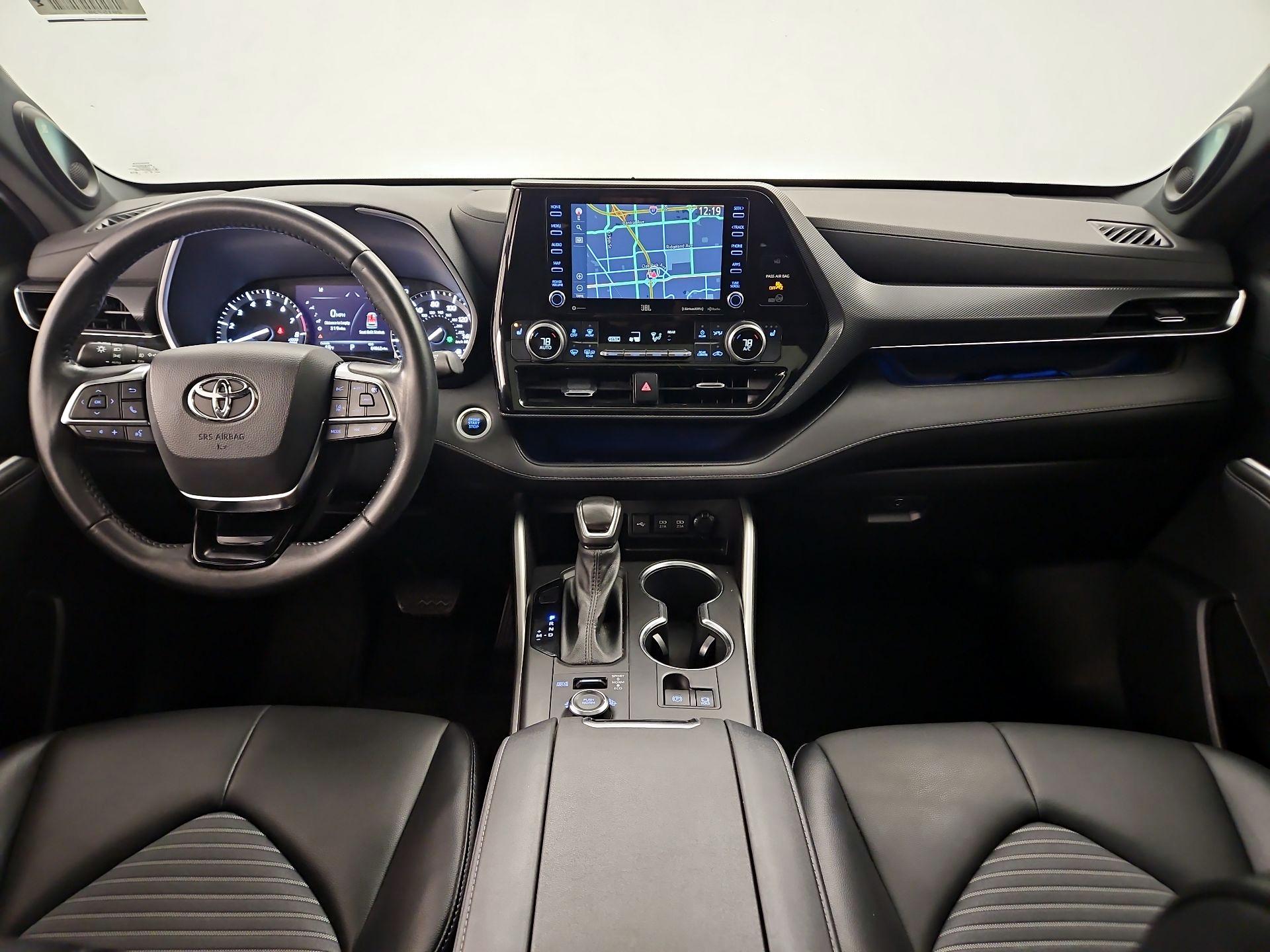 Thumbnail: 2021 Toyota Highlander - 9