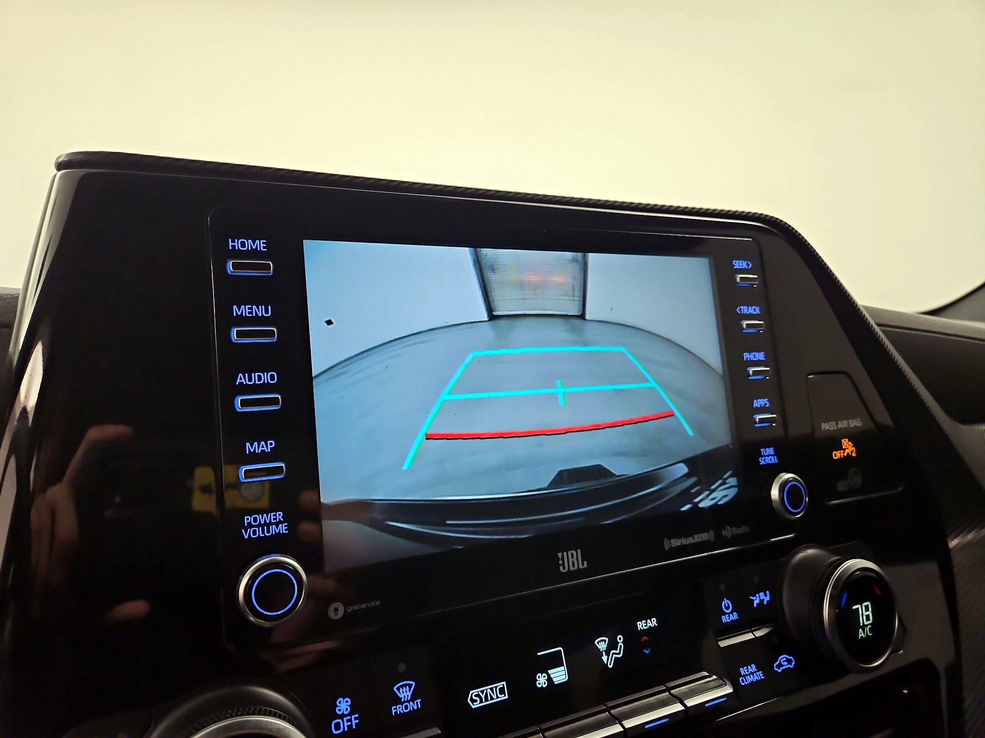 Thumbnail: 2021 Toyota Highlander - 15