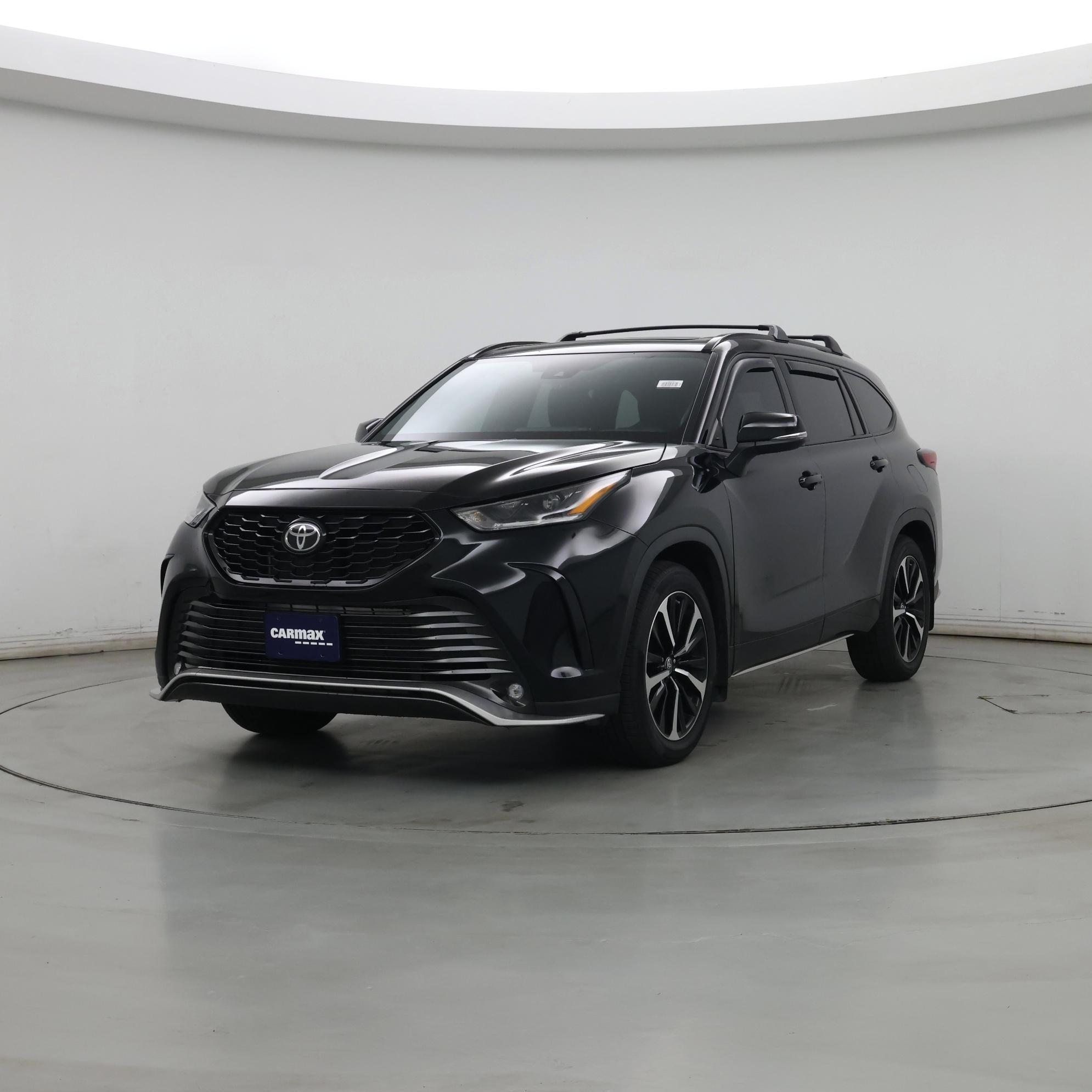 Thumbnail: 2021 Toyota Highlander - 4