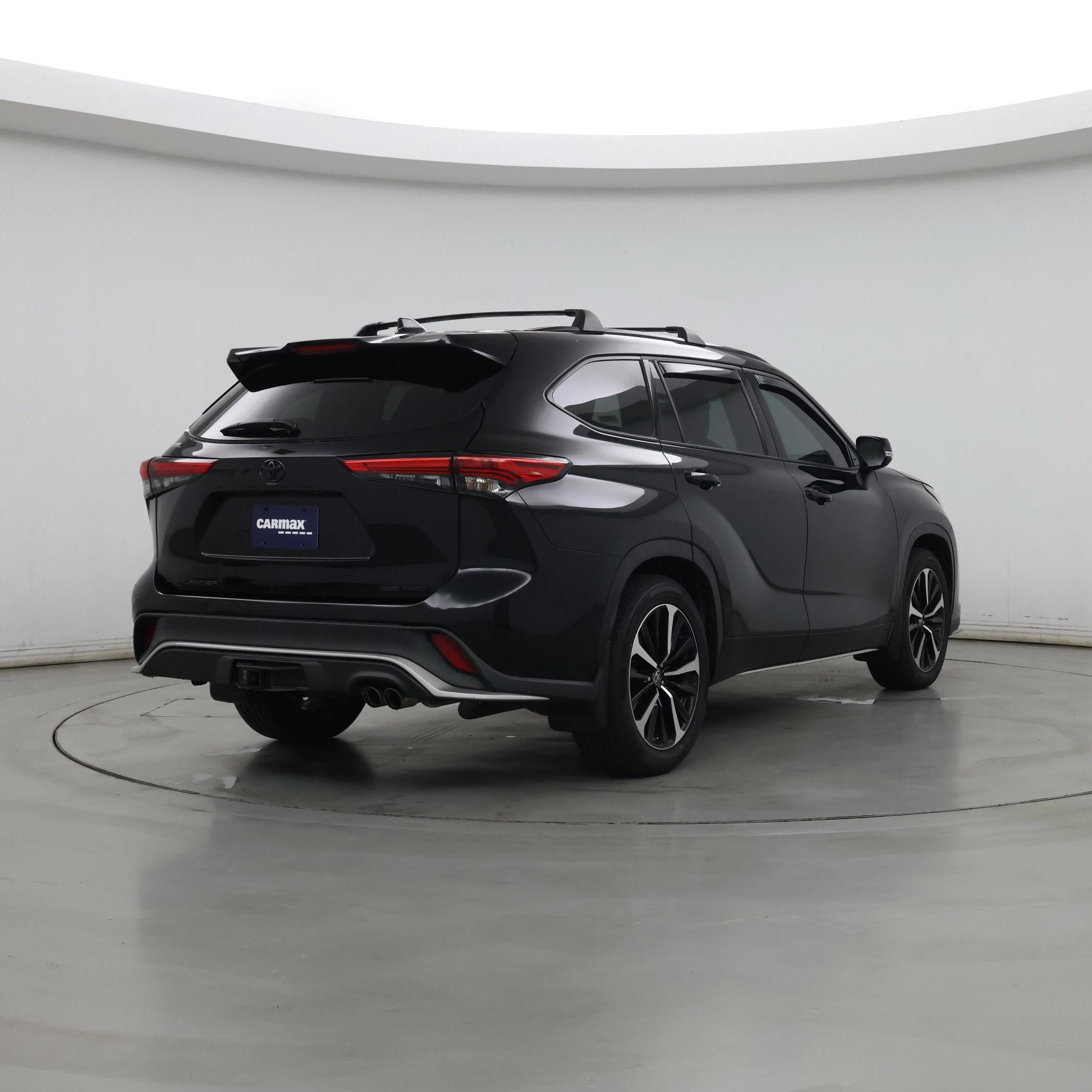 Thumbnail: 2021 Toyota Highlander - 8