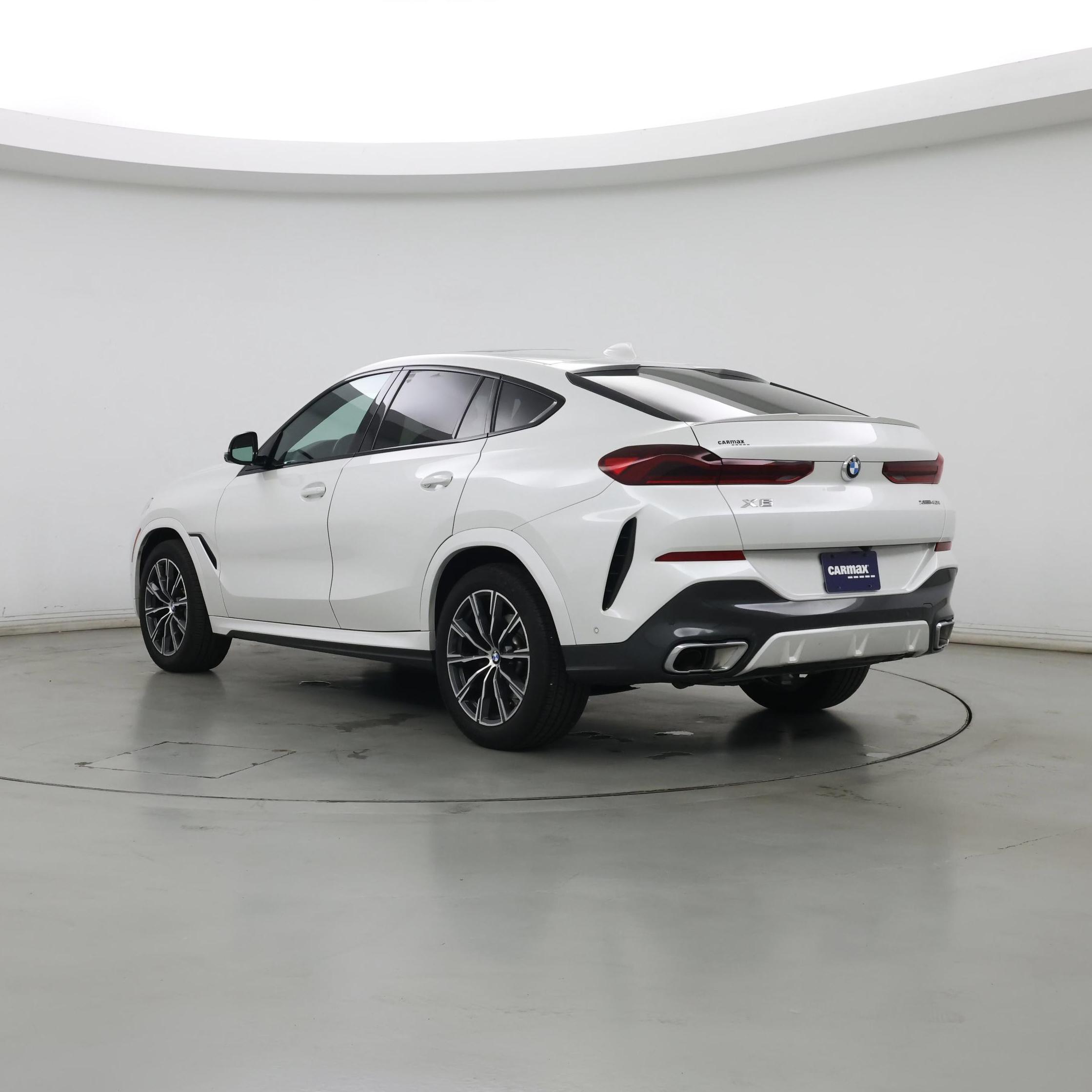 Thumbnail: 2023 BMW X6 - 2