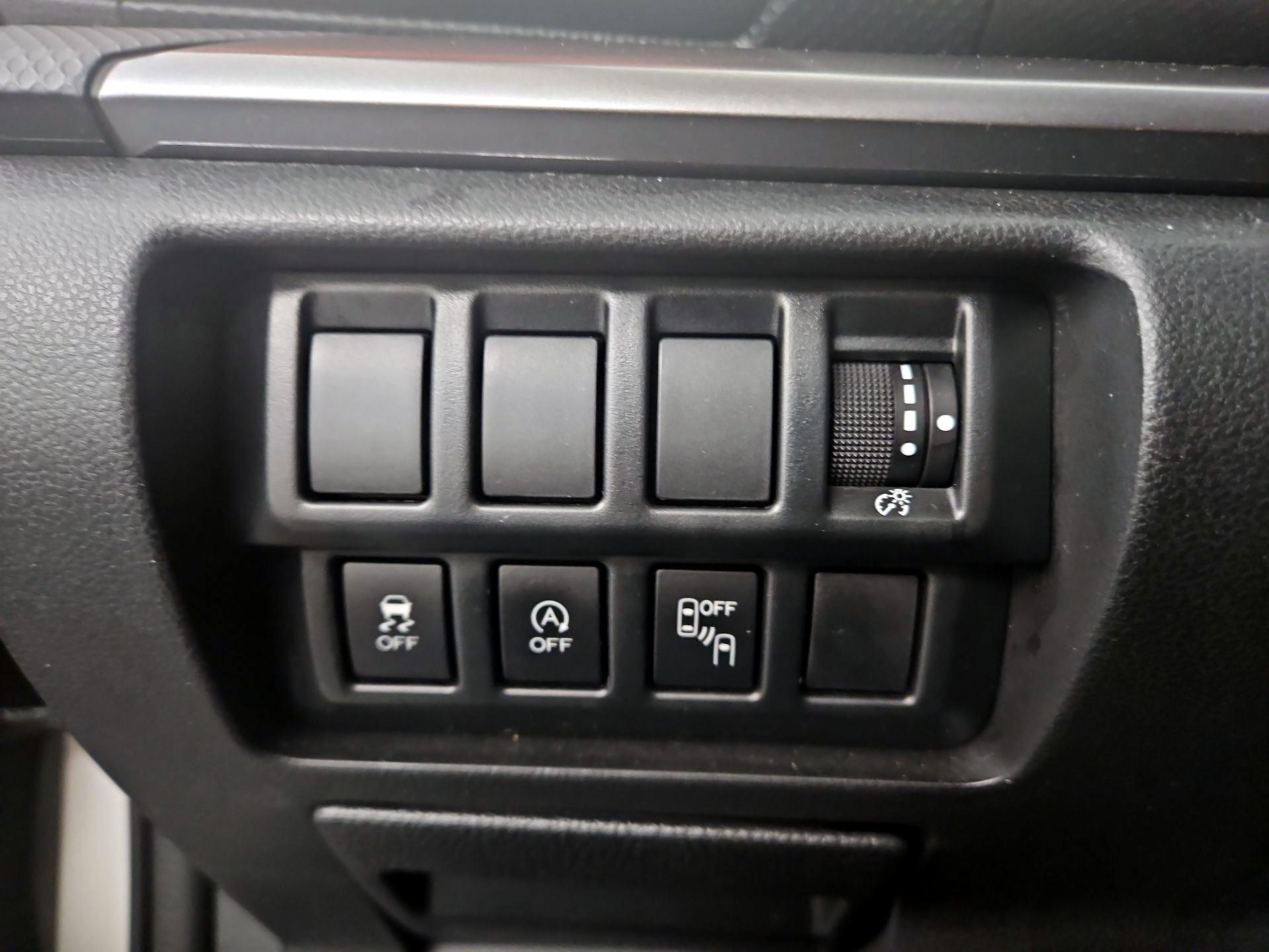 Thumbnail: 2020 Subaru Forester - 13