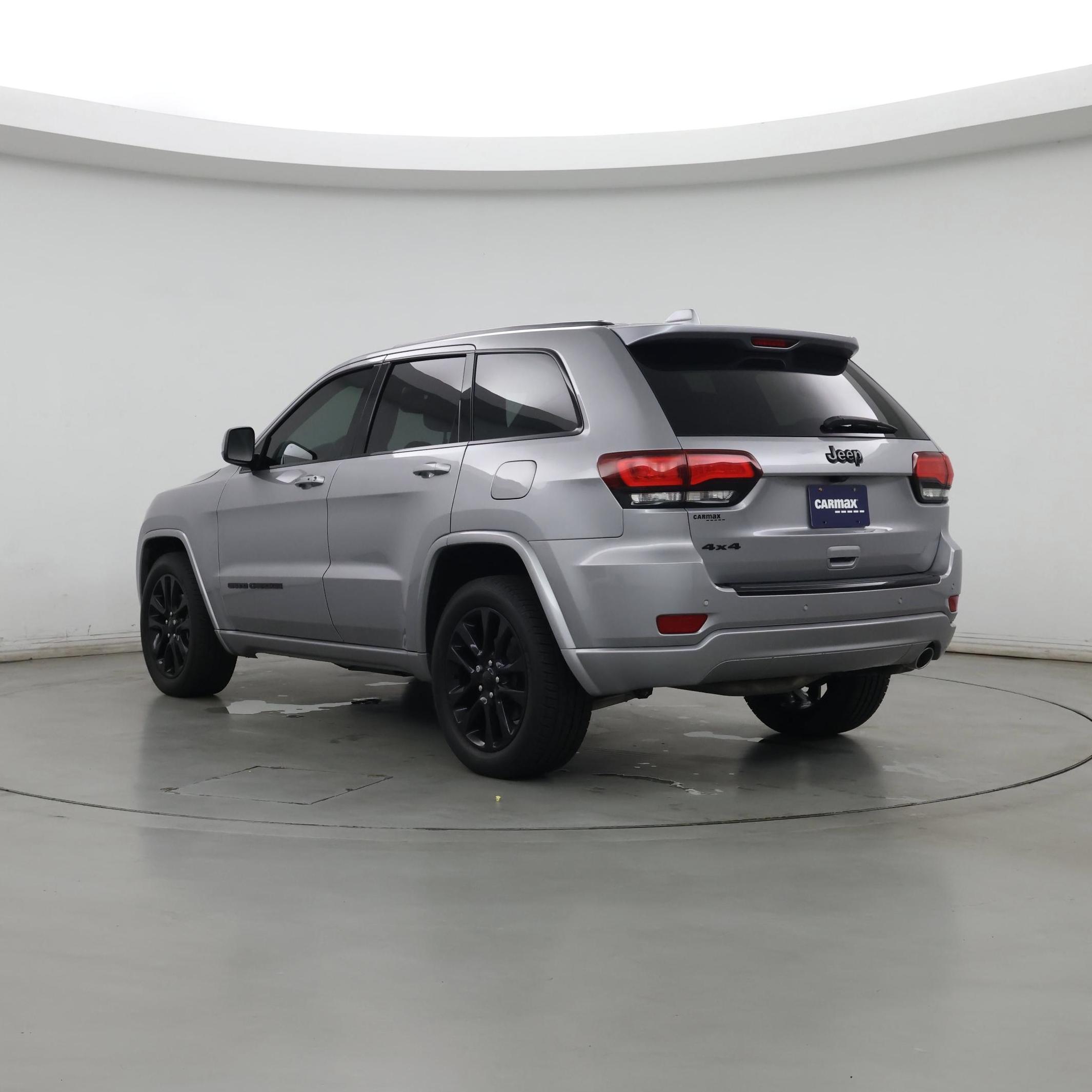 Thumbnail: 2018 Jeep Grand Cherokee - 2
