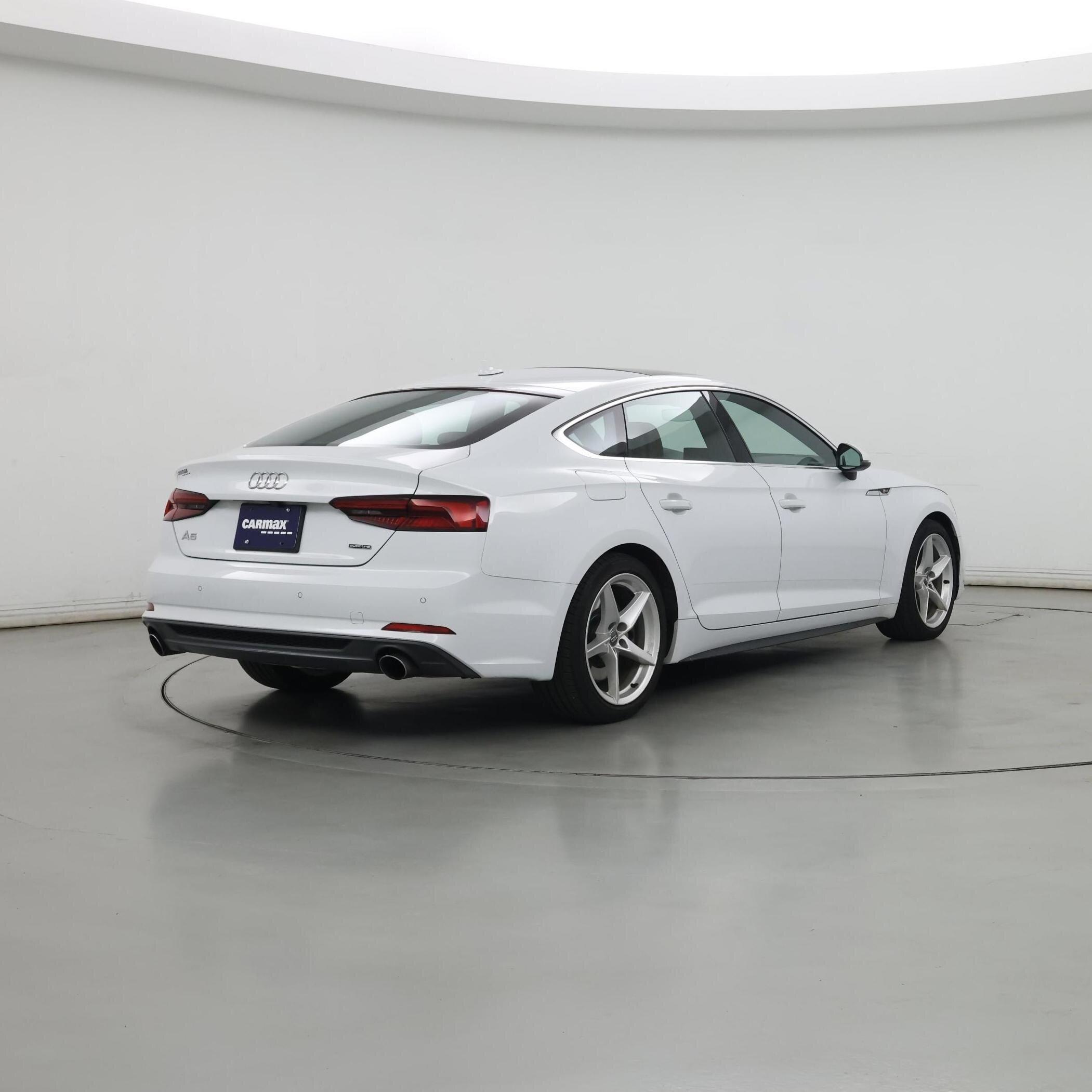 Thumbnail: 2019 Audi A5 - 8