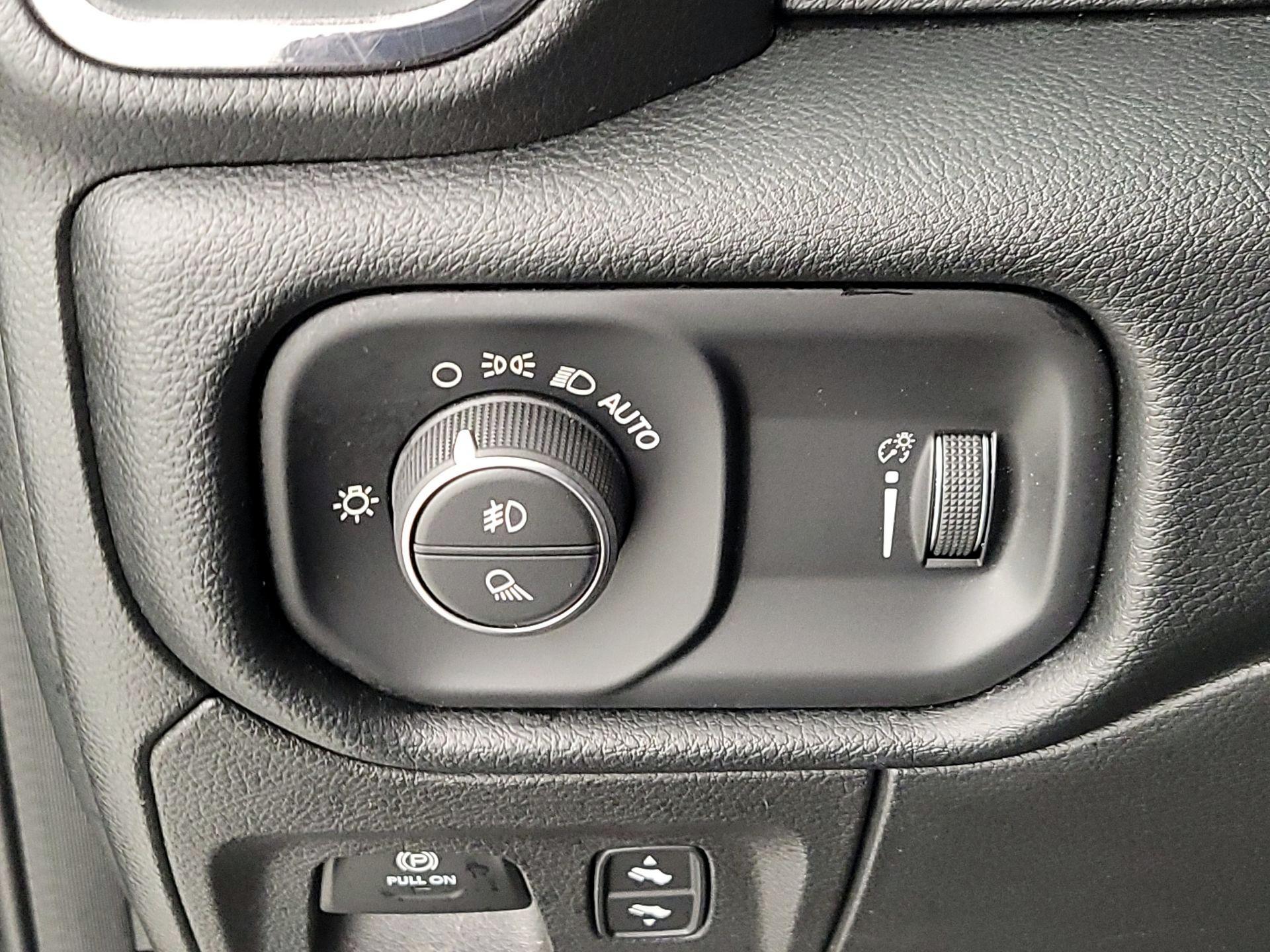 Thumbnail: 2022 RAM 1500 - 13