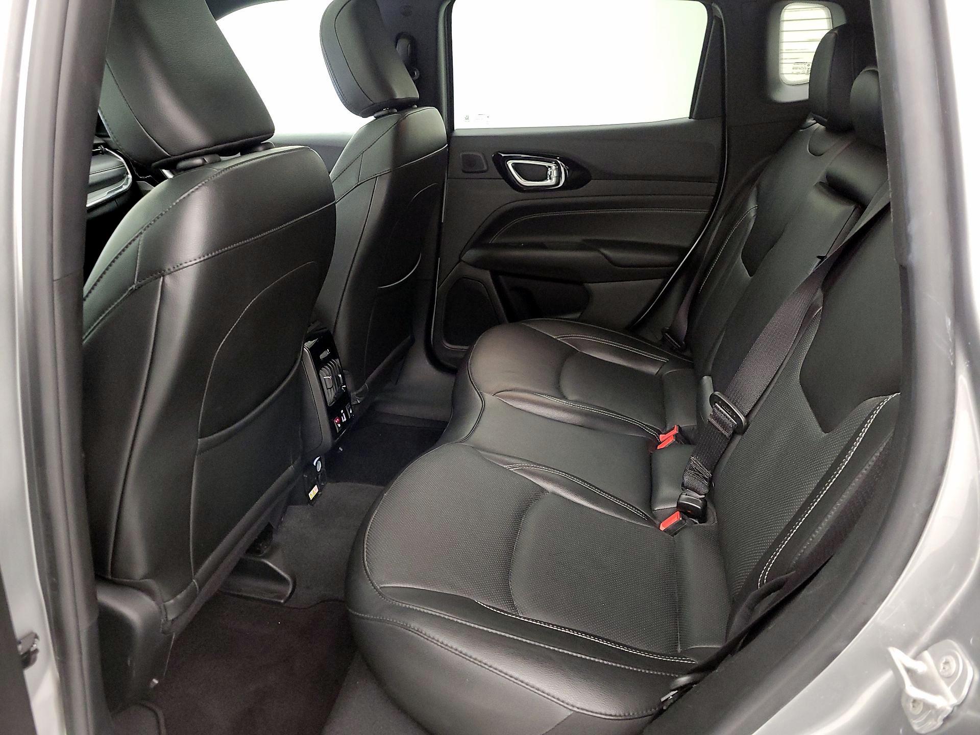 Thumbnail: 2022 Jeep Compass - 19