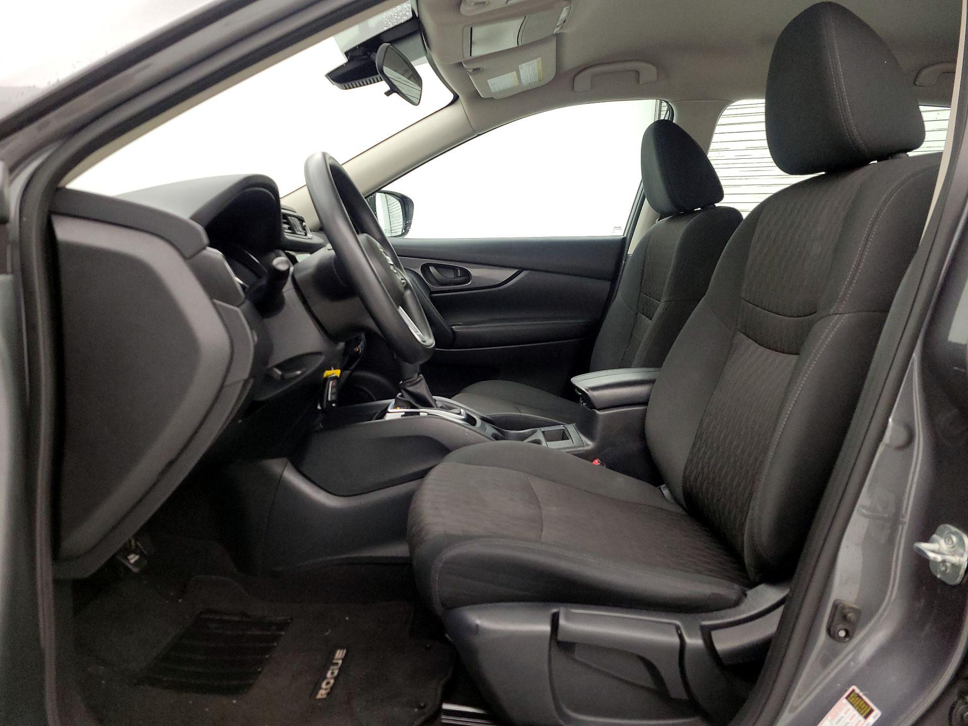 Thumbnail: 2020 Nissan Rogue - 11