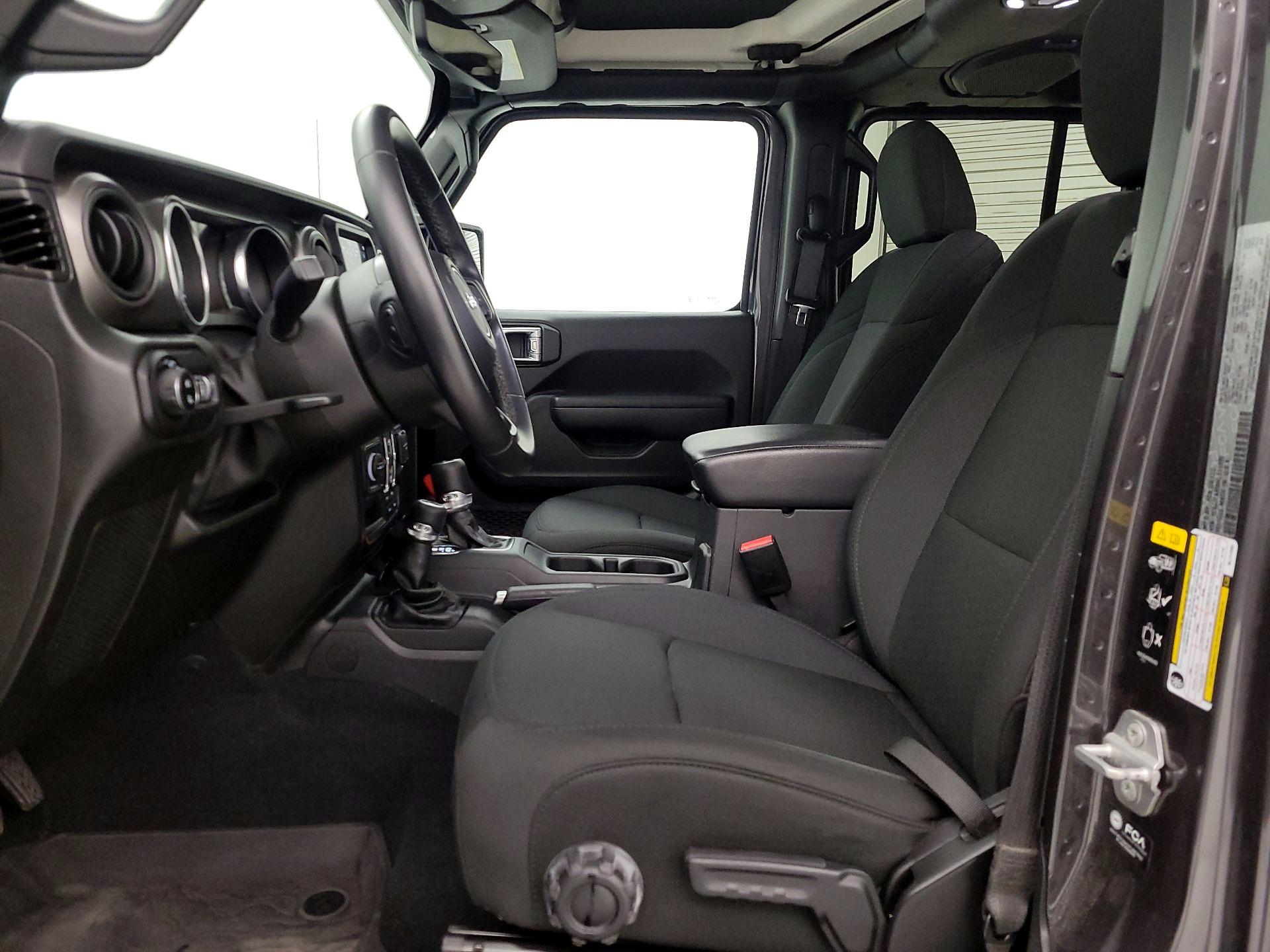 Thumbnail: 2022 Jeep Gladiator - 11