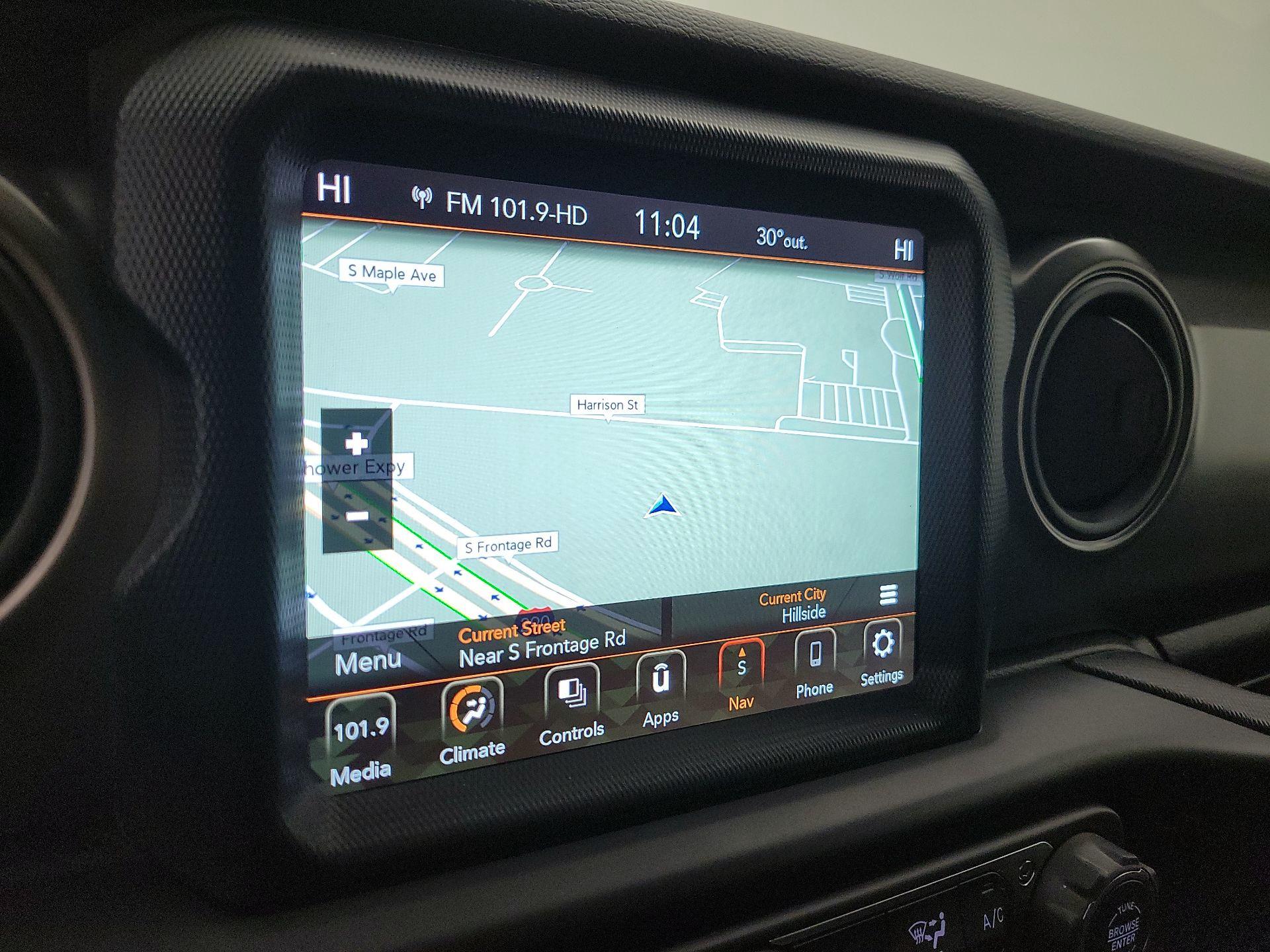 Thumbnail: 2022 Jeep Gladiator - 14