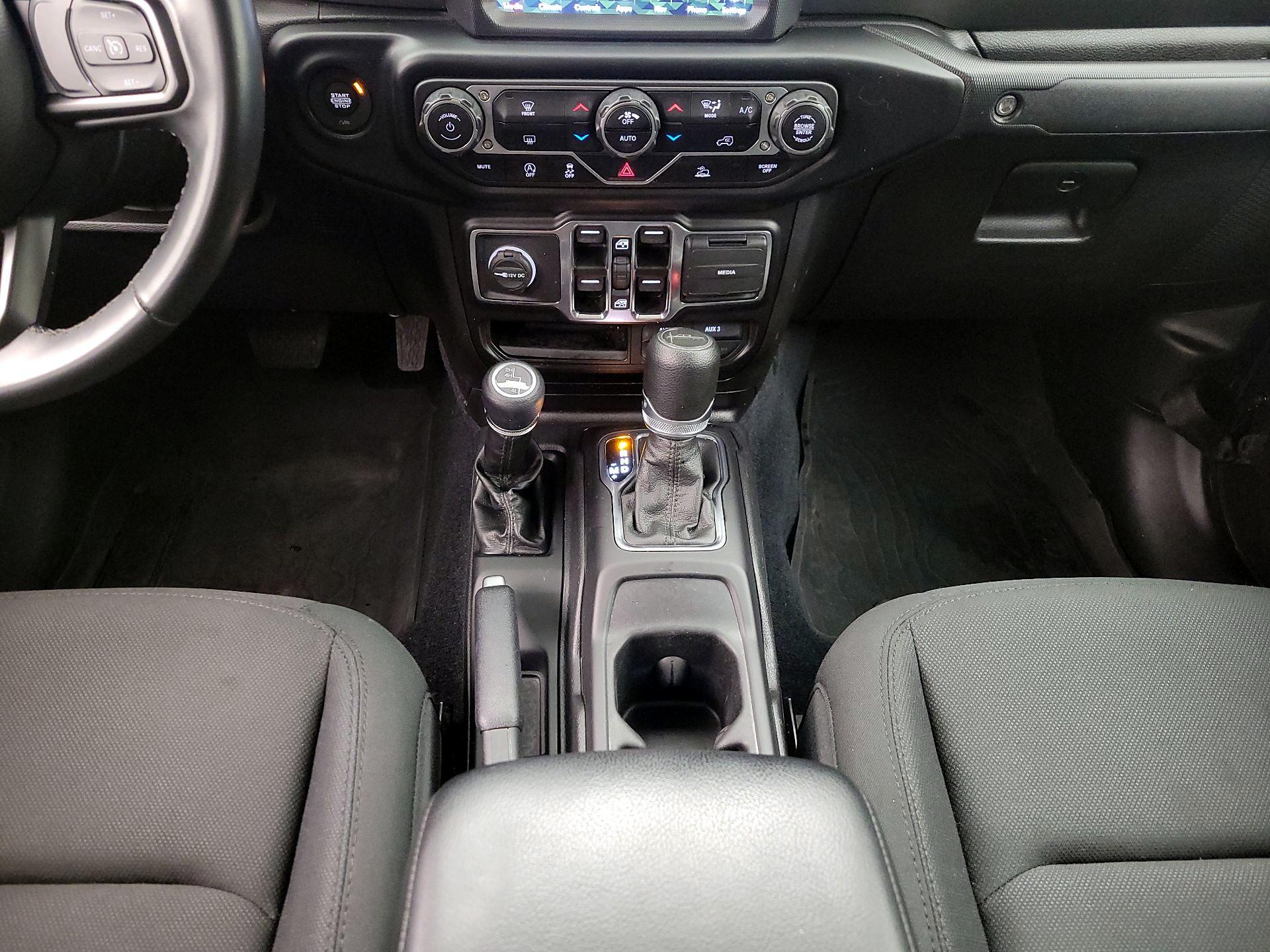 Thumbnail: 2022 Jeep Gladiator - 18