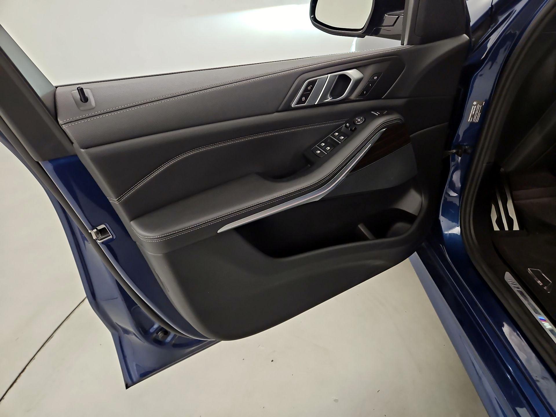 Thumbnail: 2020 BMW X5 - 12