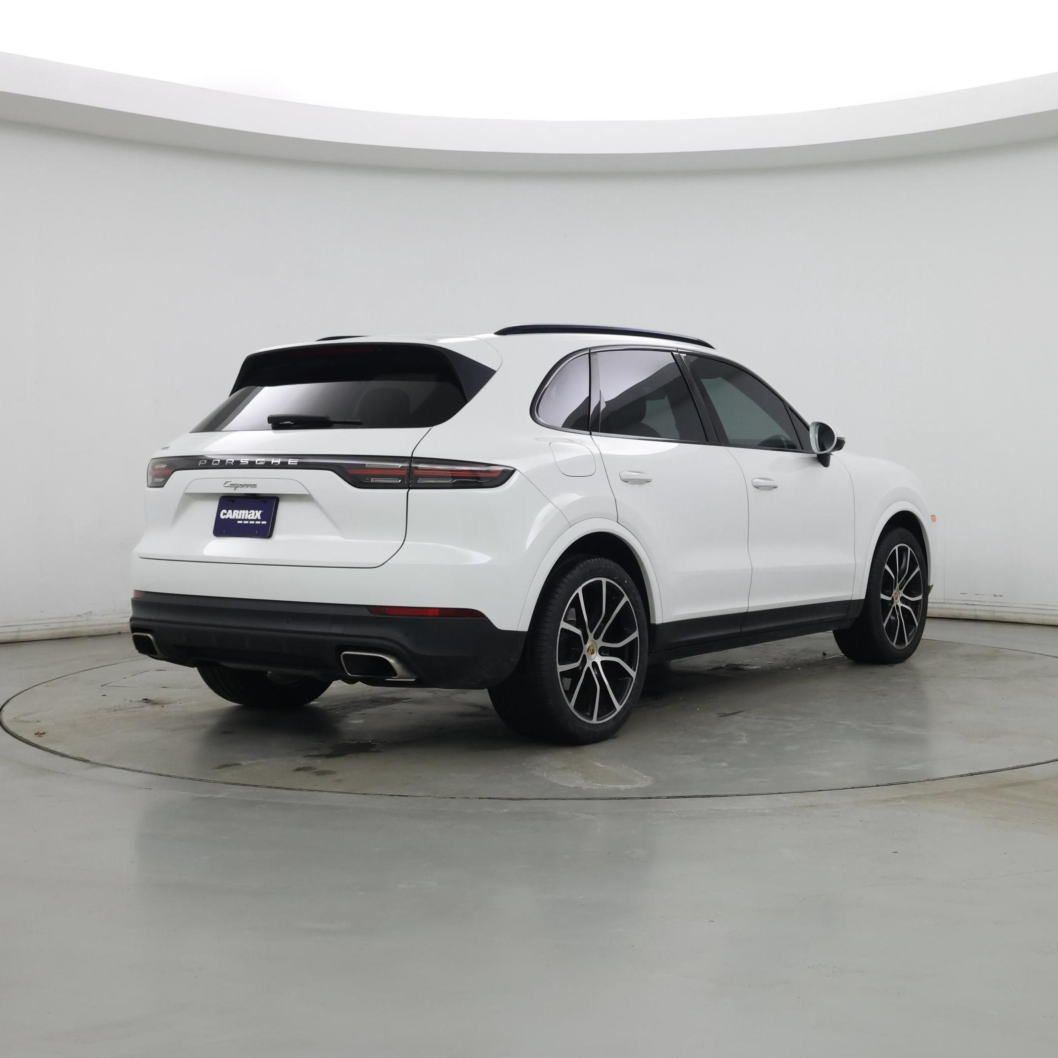Thumbnail: 2021 Porsche Cayenne - 8