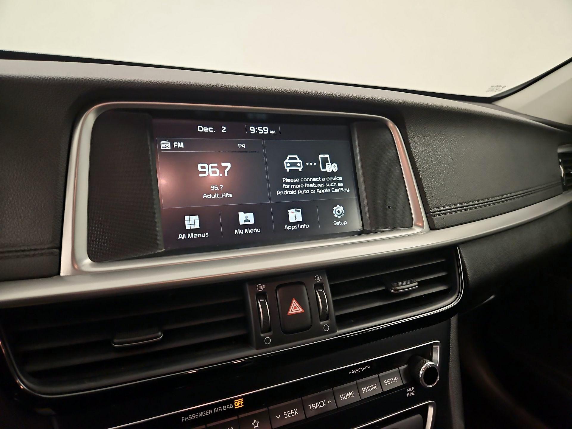 Thumbnail: 2020 Kia Optima - 15