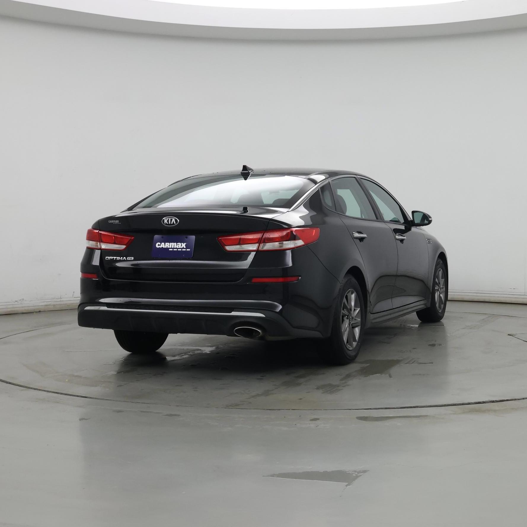 Thumbnail: 2020 Kia Optima - 8