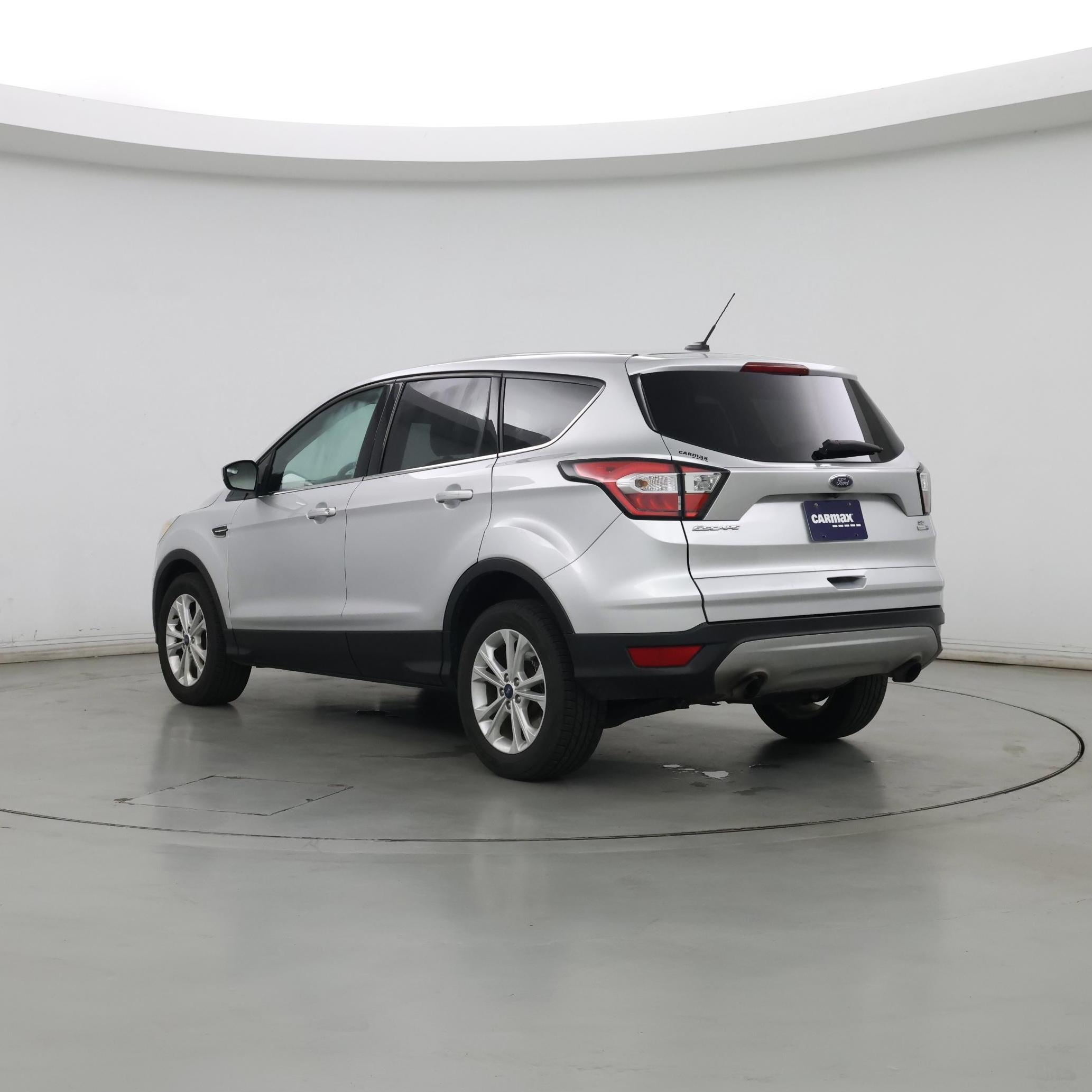Thumbnail: 2017 Ford Escape - 2