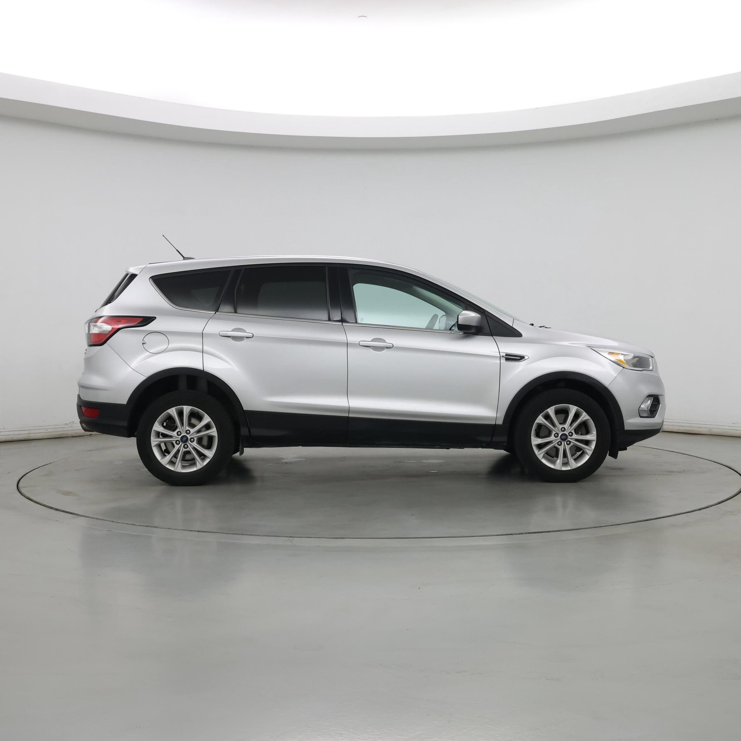 Thumbnail: 2017 Ford Escape - 7