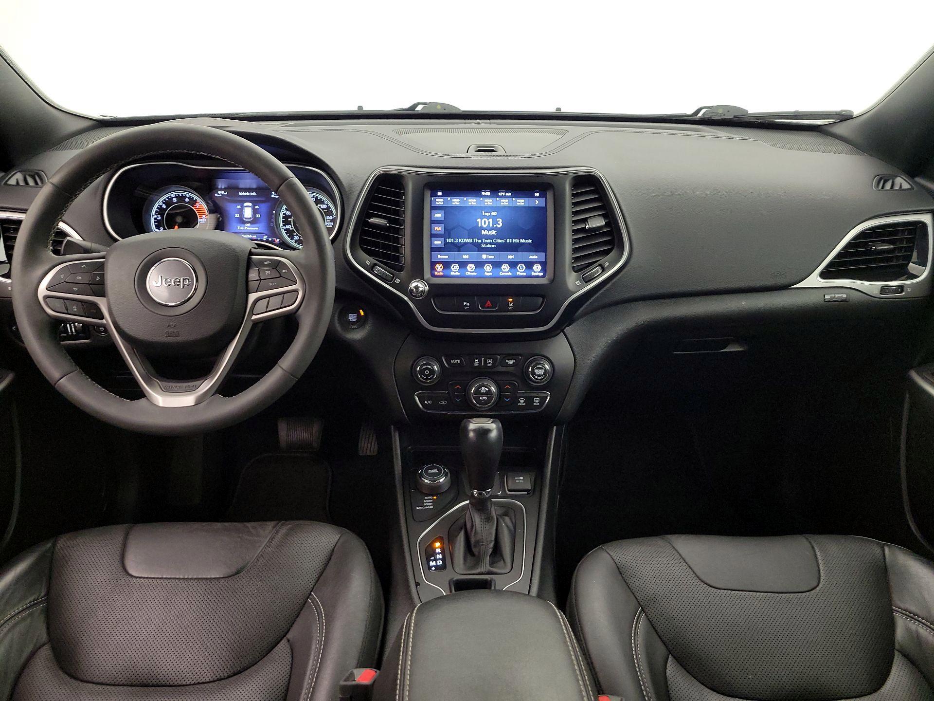 Thumbnail: 2021 Jeep Cherokee - 9