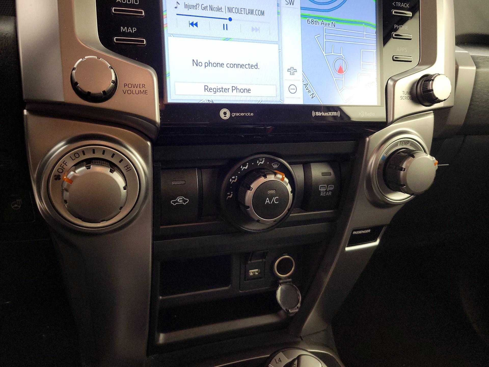 Thumbnail: 2024 Toyota 4Runner - 17