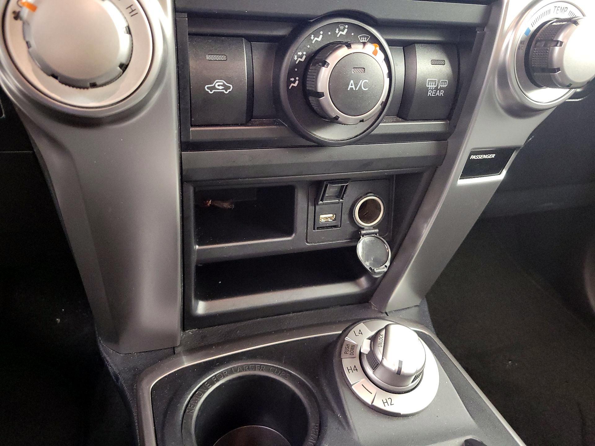 Thumbnail: 2024 Toyota 4Runner - 19