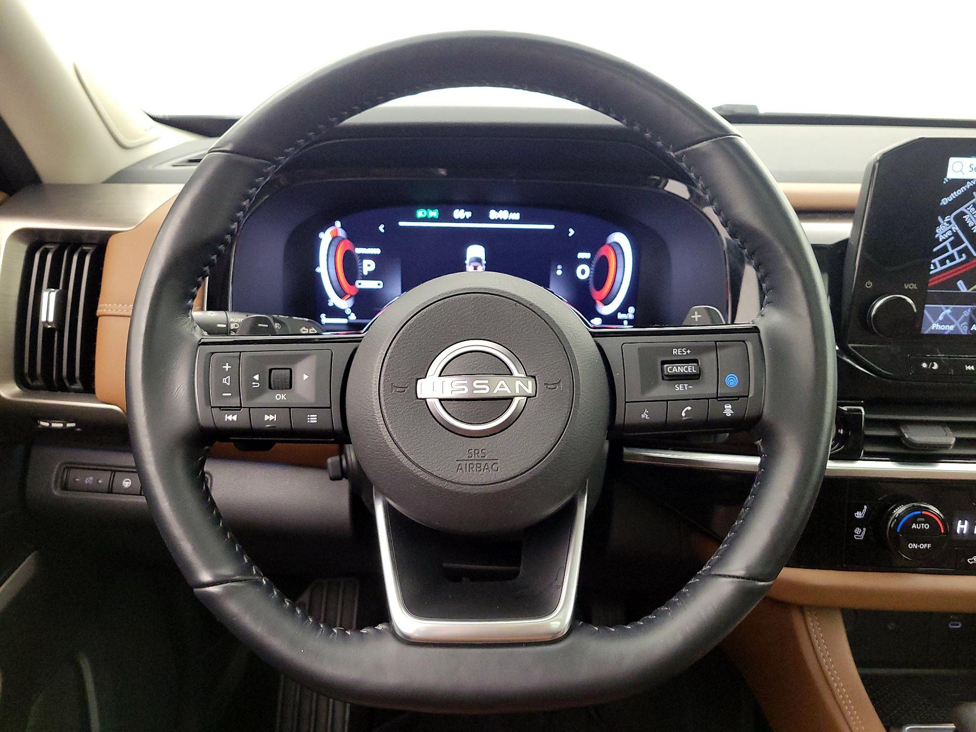 Thumbnail: 2023 Nissan Pathfinder - 10