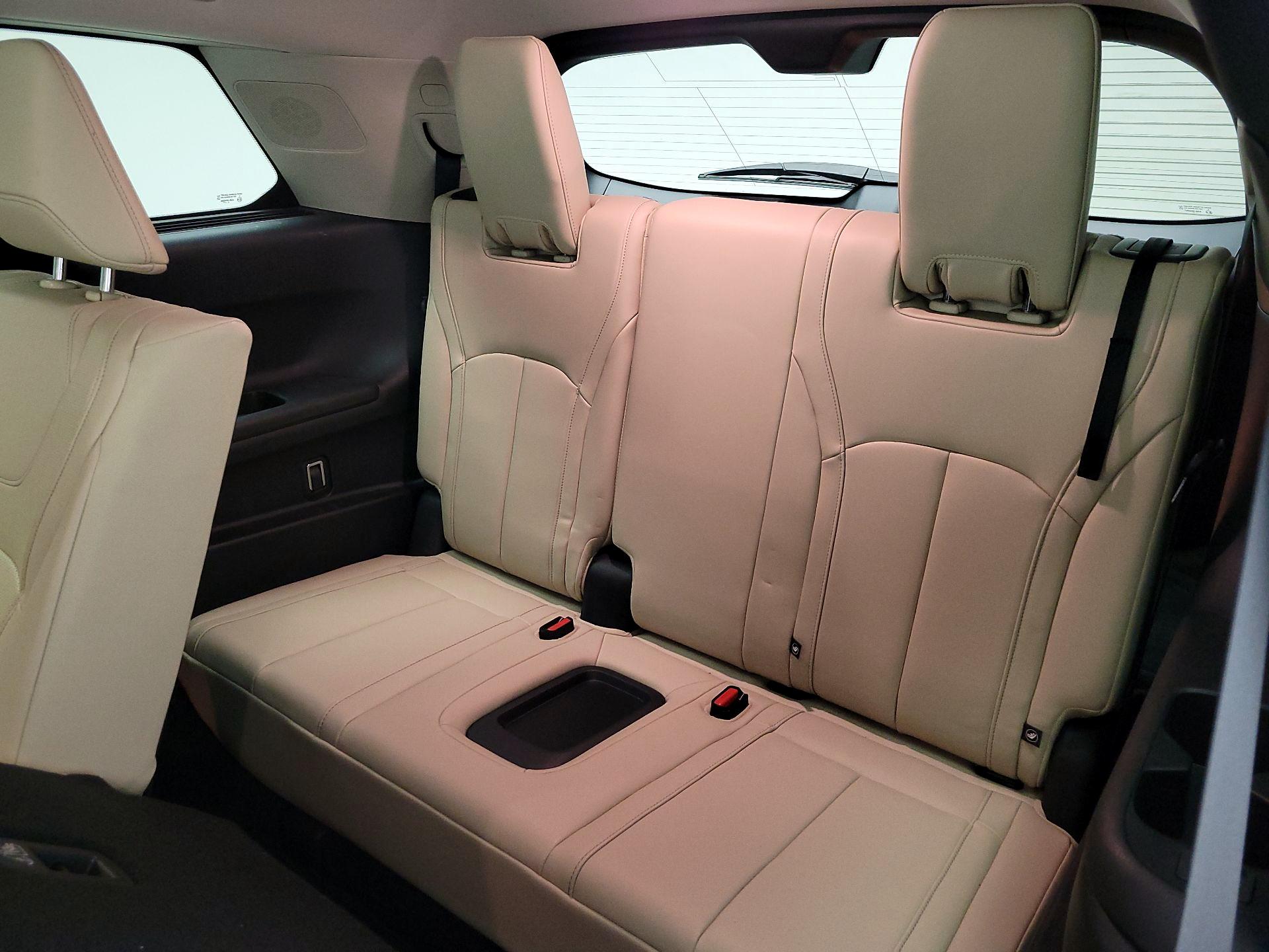 Thumbnail: 2023 INFINITI QX60 - 20