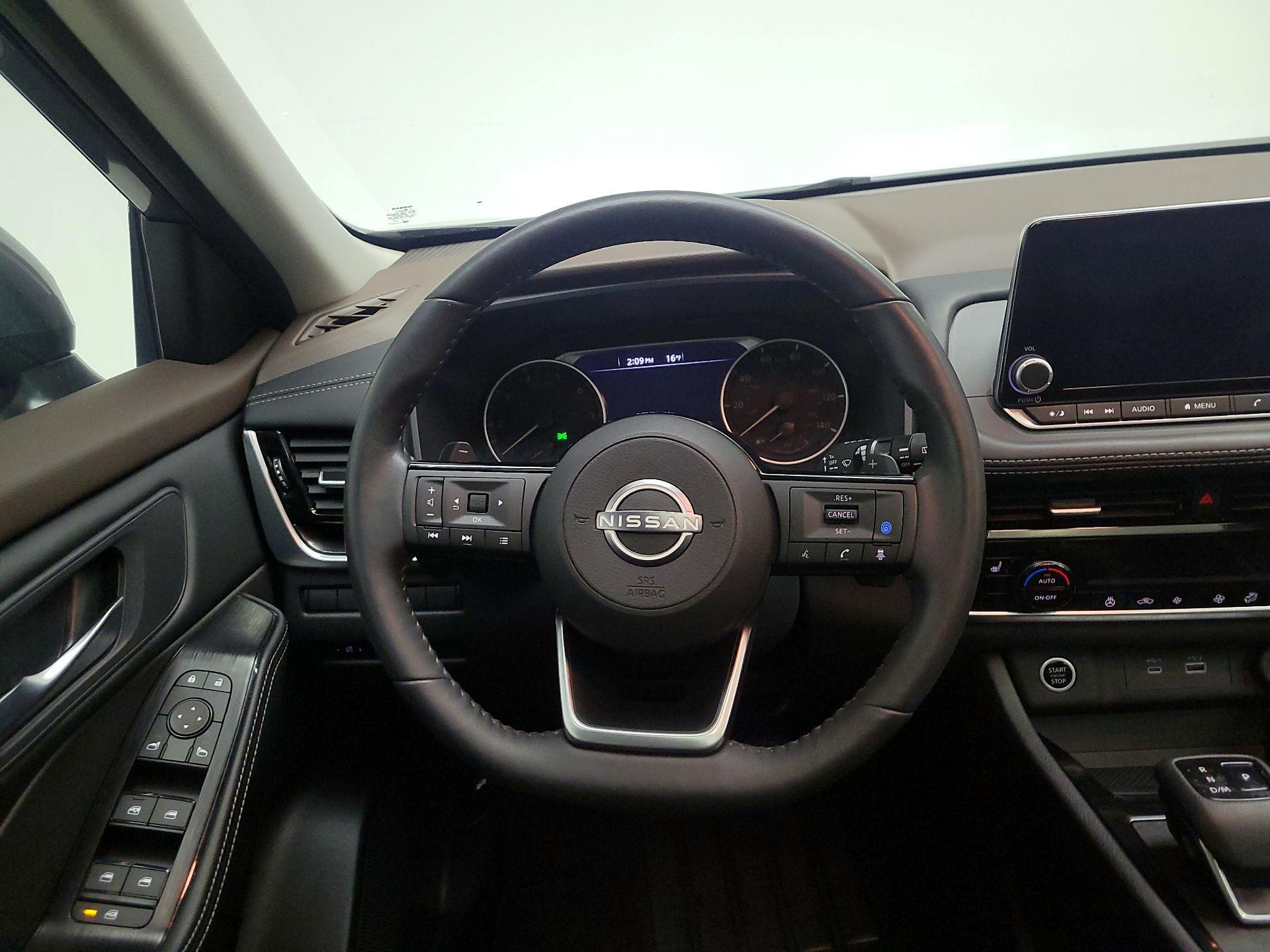 Thumbnail: 2023 Nissan Rogue - 10