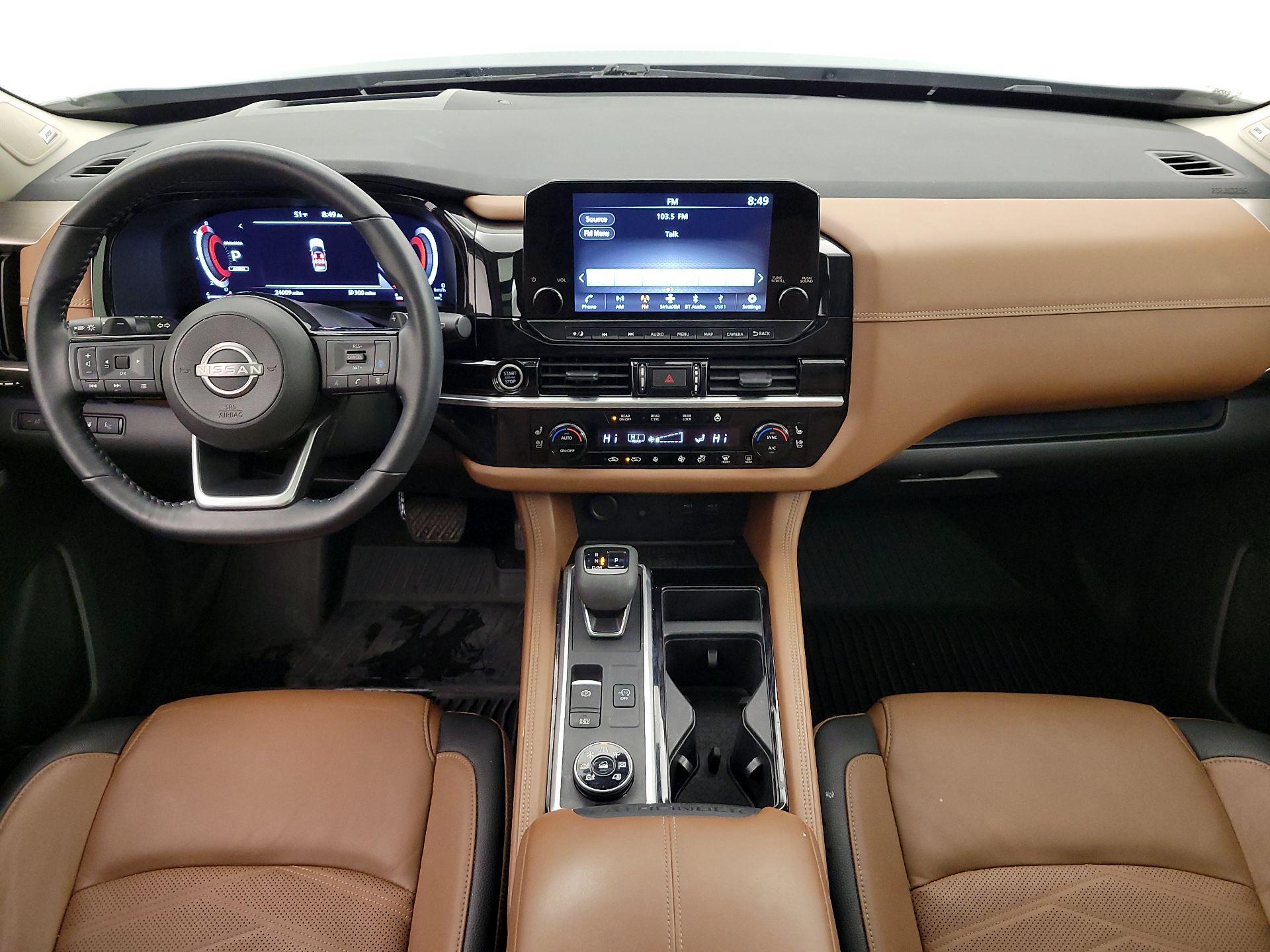 Thumbnail: 2023 Nissan Pathfinder - 9