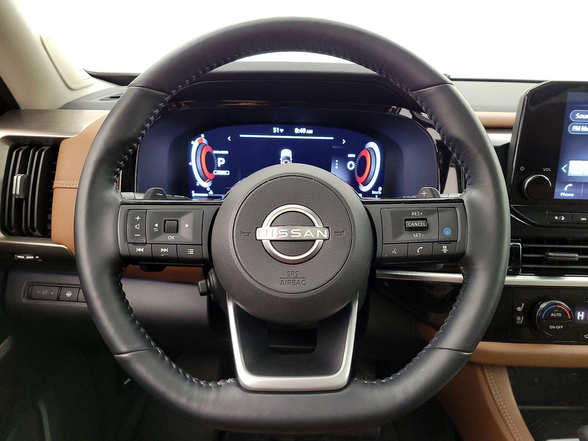 Thumbnail: 2023 Nissan Pathfinder - 10