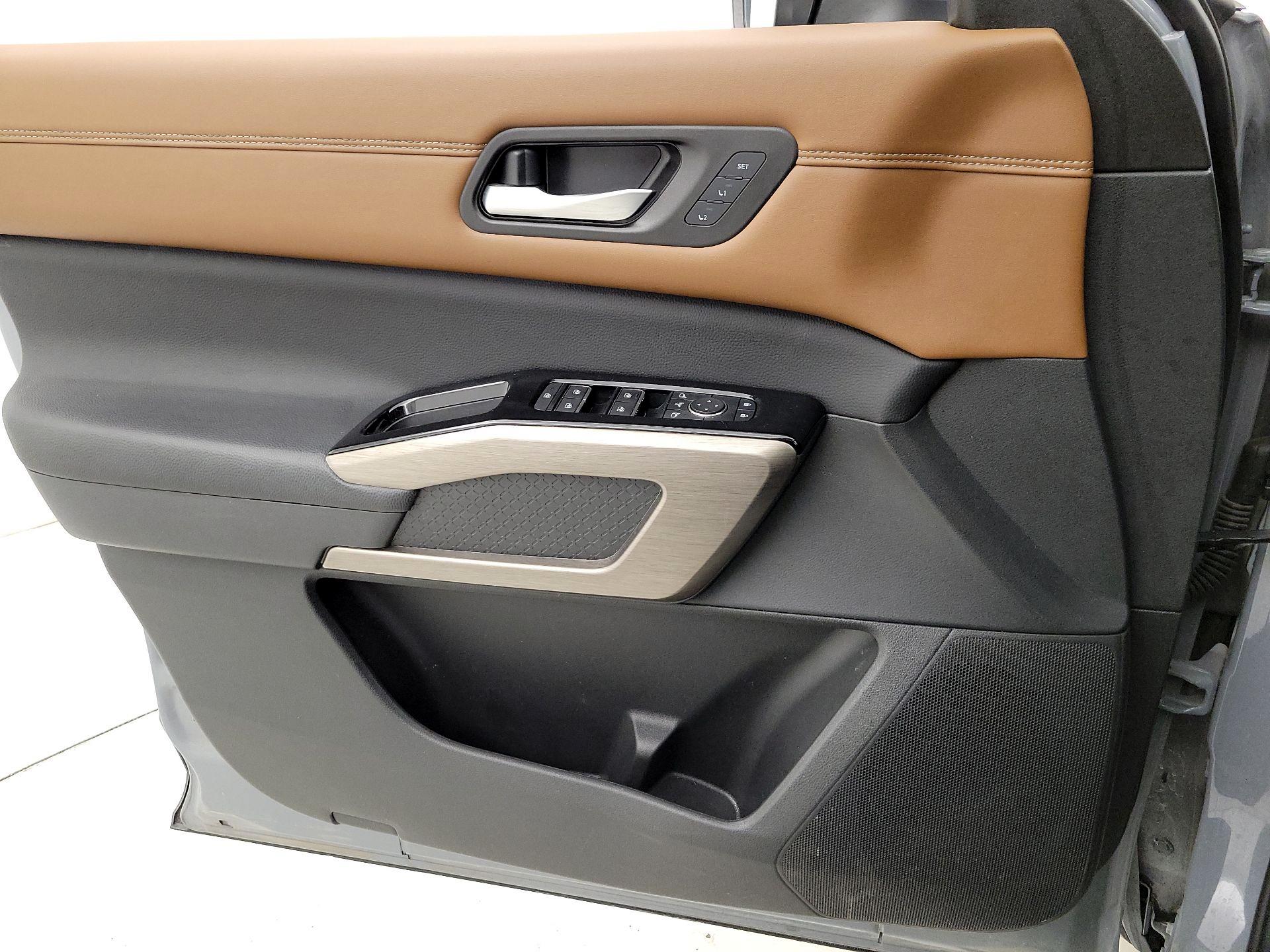 Thumbnail: 2023 Nissan Pathfinder - 12