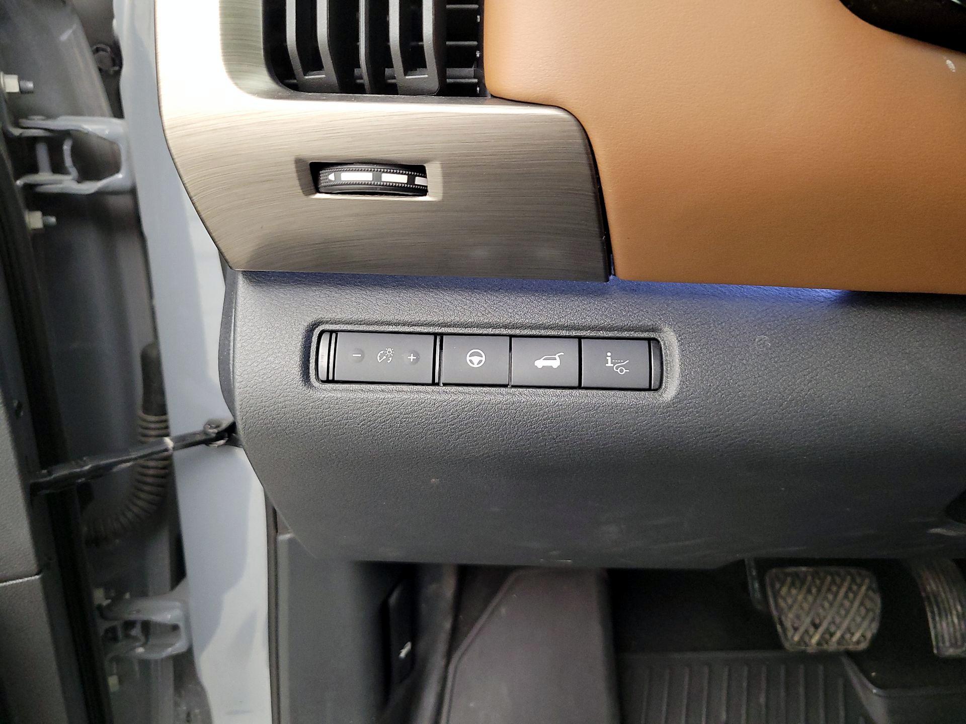 Thumbnail: 2023 Nissan Pathfinder - 13