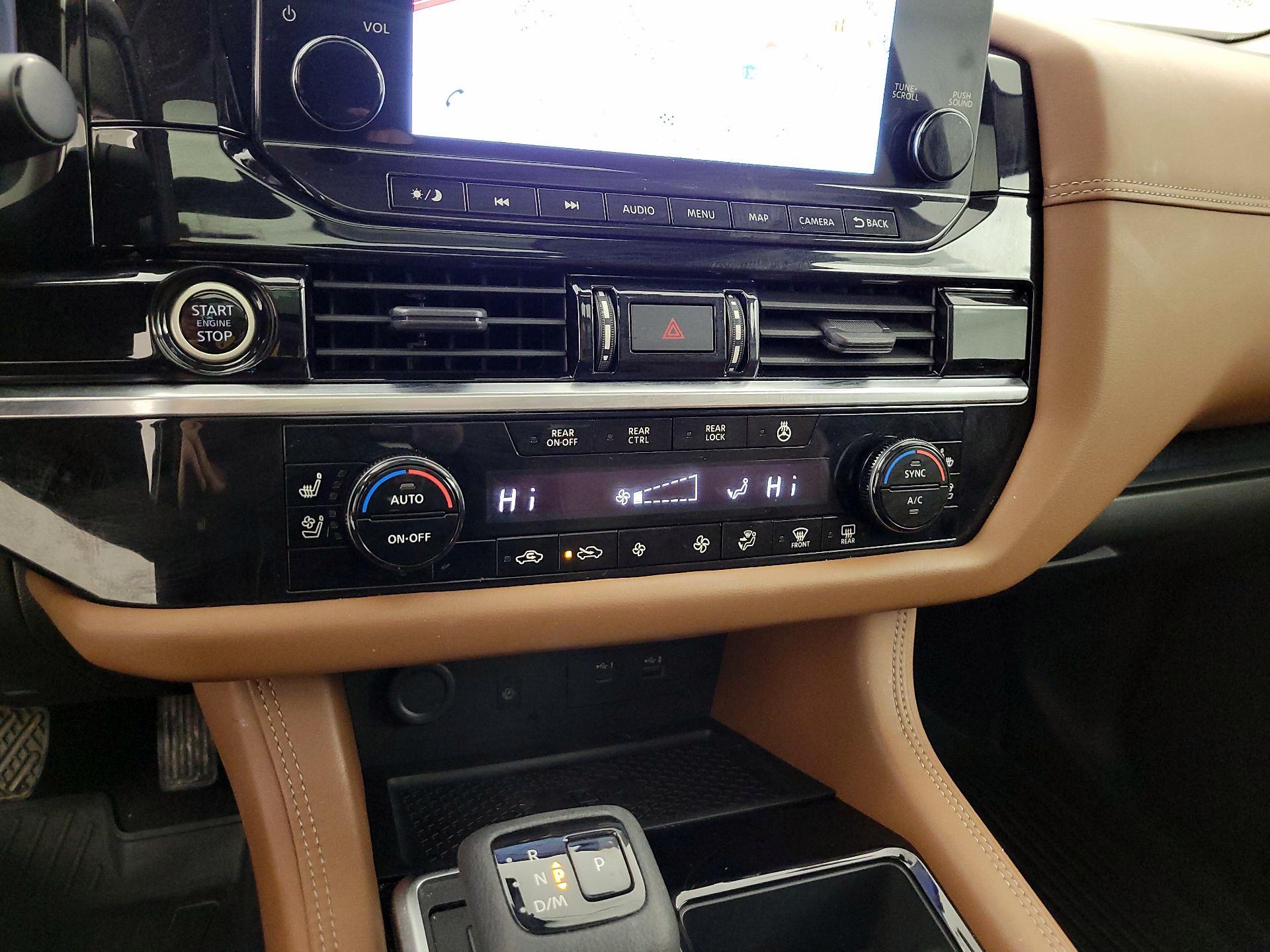 Thumbnail: 2023 Nissan Pathfinder - 17