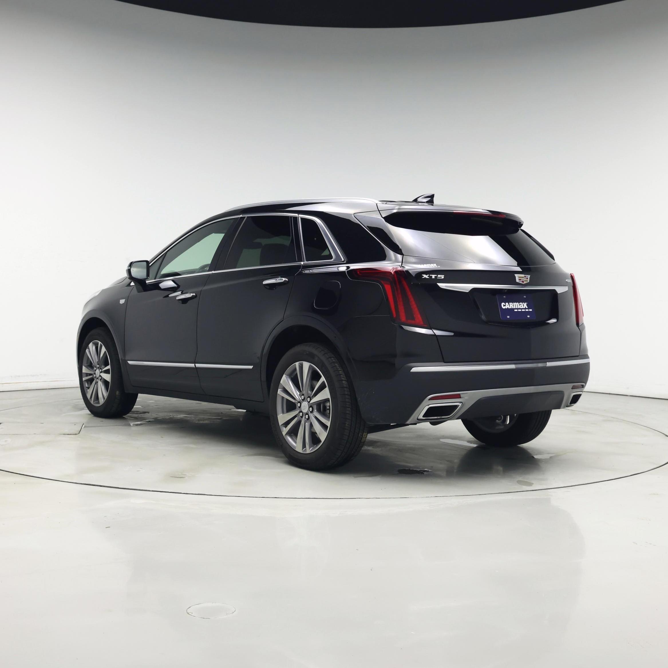 Thumbnail: 2025 Cadillac XT5 - 2