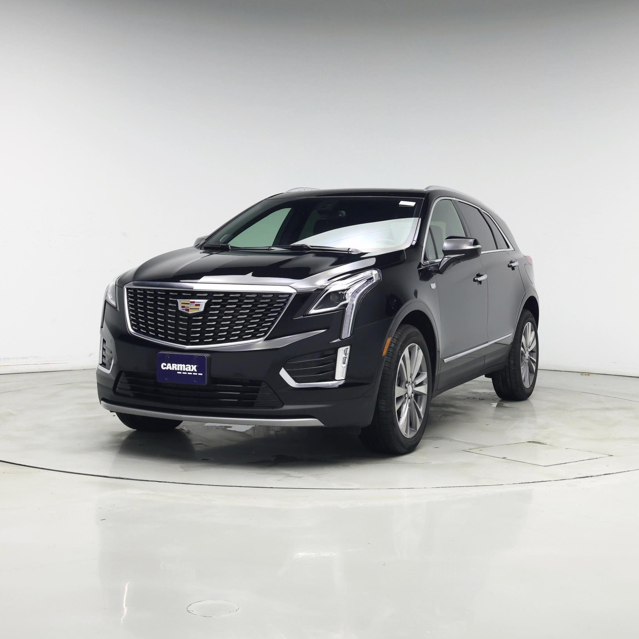 Thumbnail: 2025 Cadillac XT5 - 4