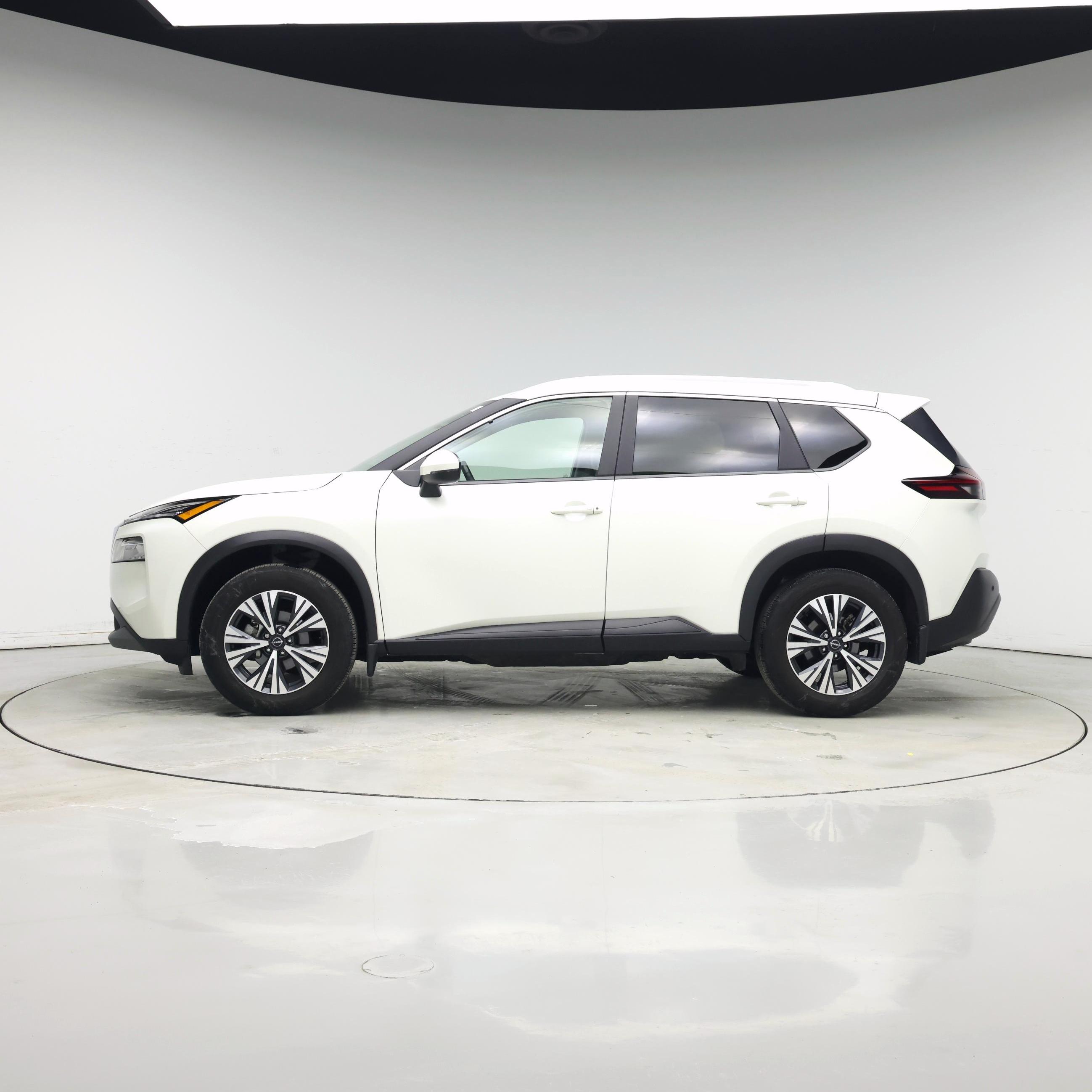 Thumbnail: 2023 Nissan Rogue - 3