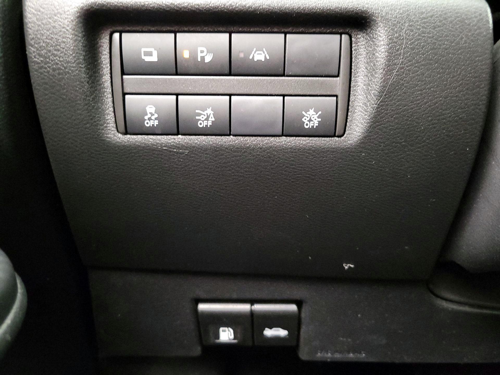 Thumbnail: 2020 Nissan Versa - 13