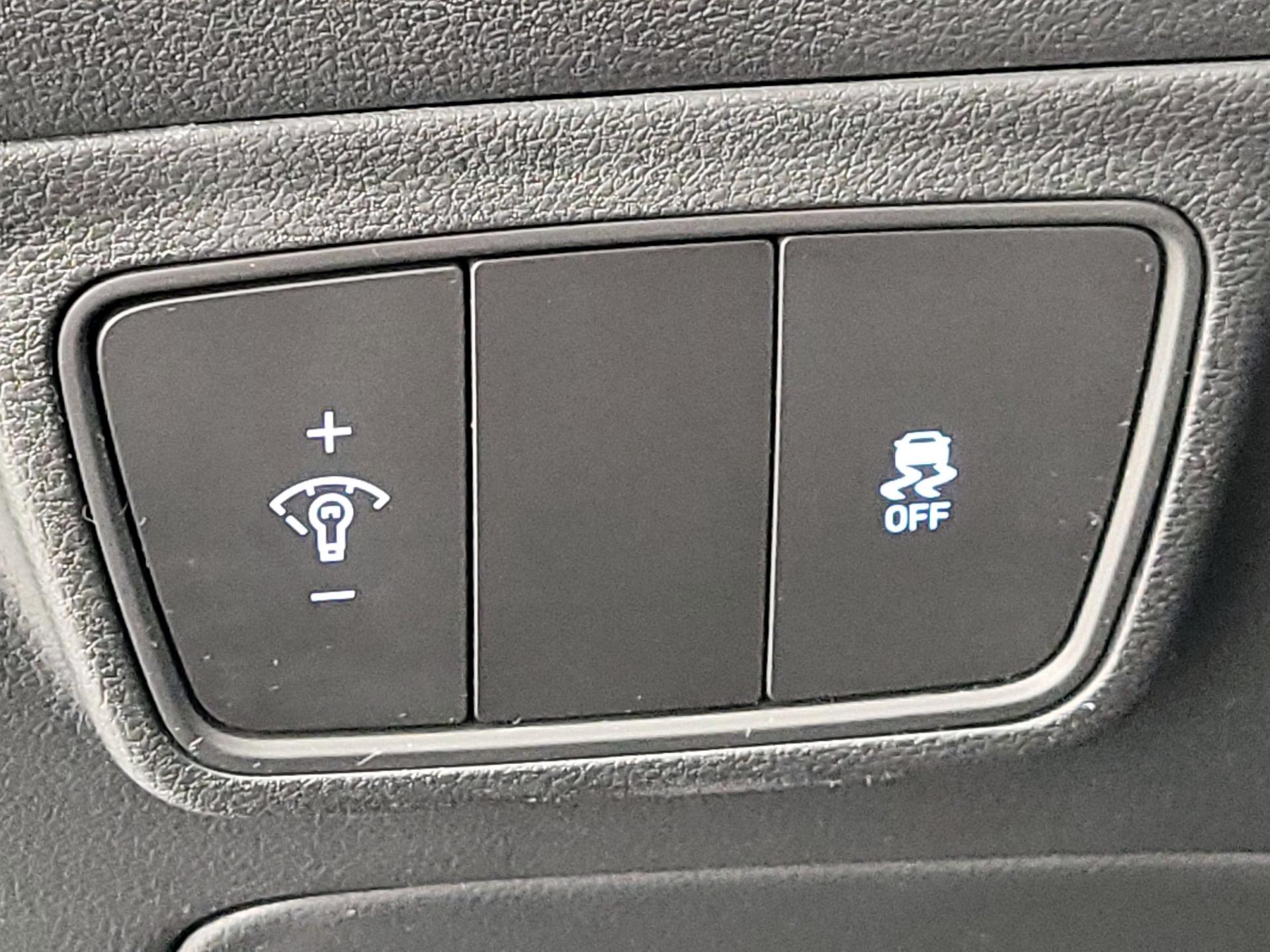 Thumbnail: 2022 Hyundai Tucson - 13