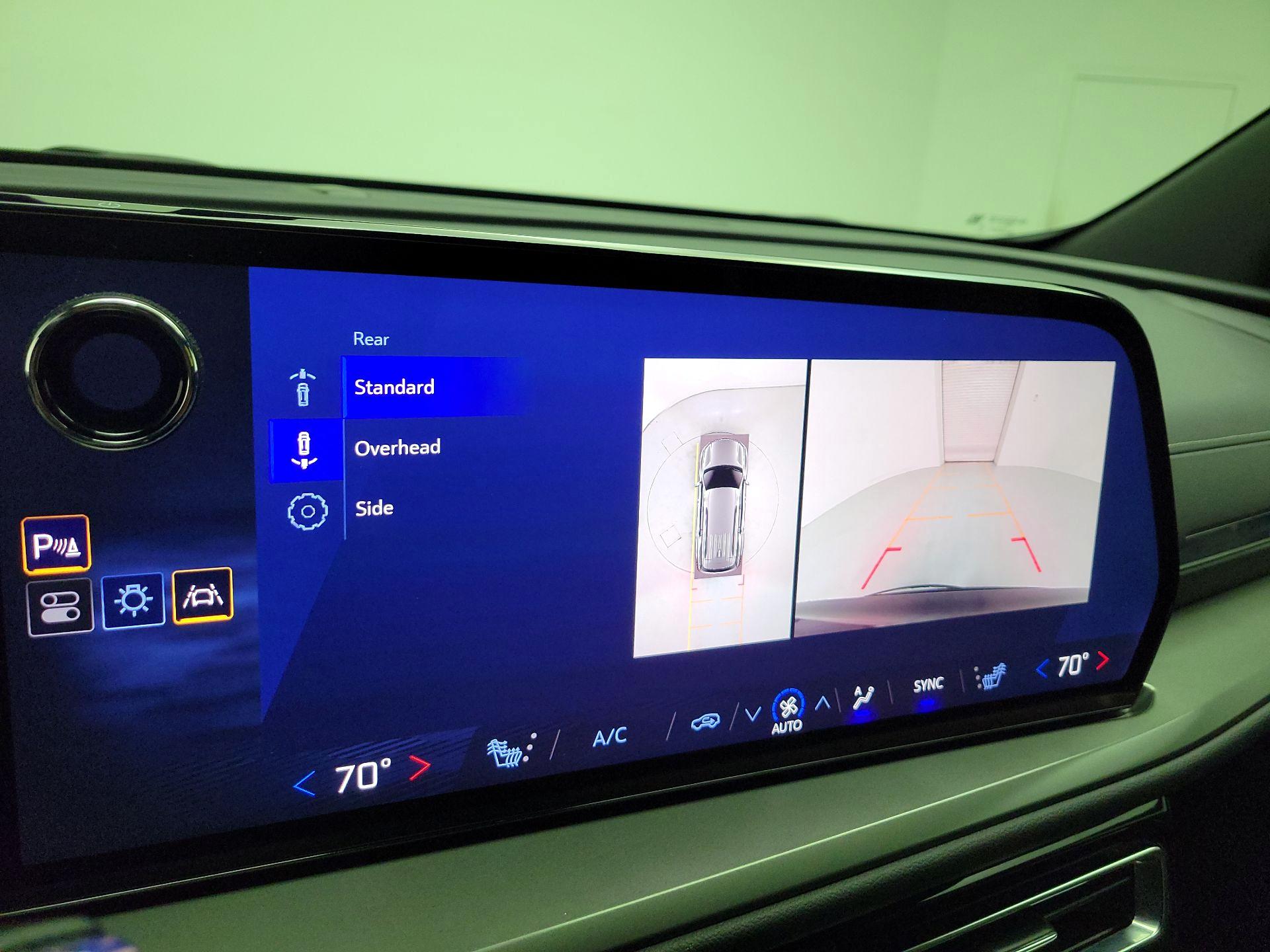 Thumbnail: 2024 Chevrolet Traverse - 14