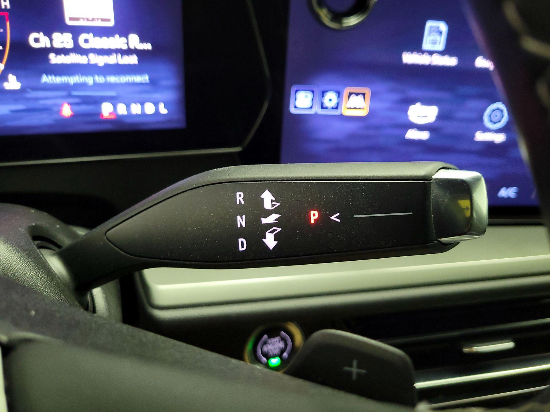 Thumbnail: 2024 Chevrolet Traverse - 17