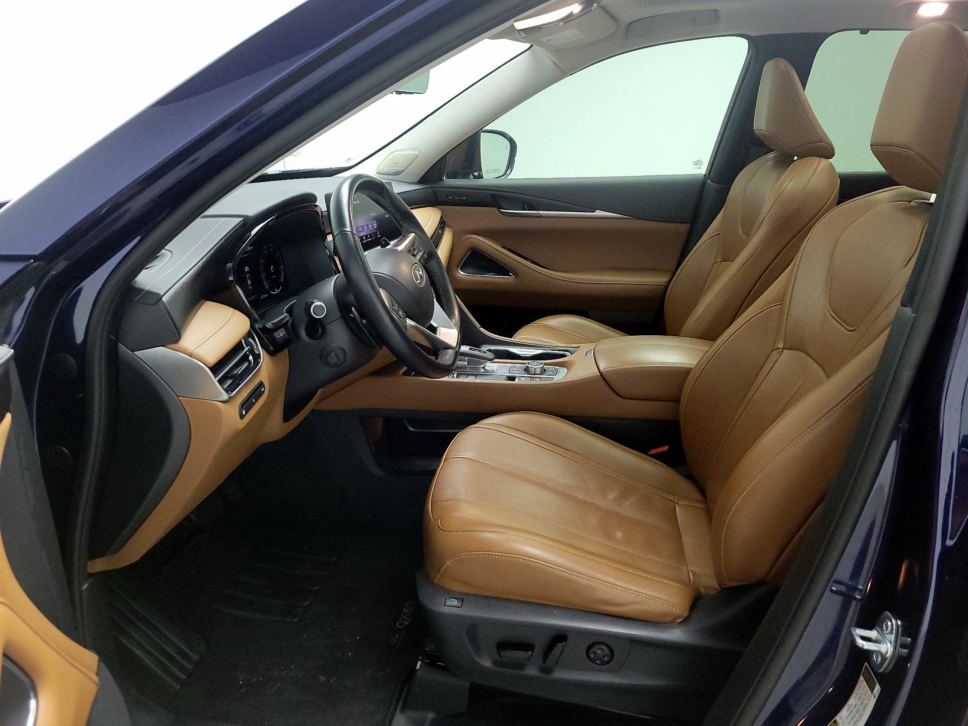 Thumbnail: 2023 INFINITI QX60 - 11